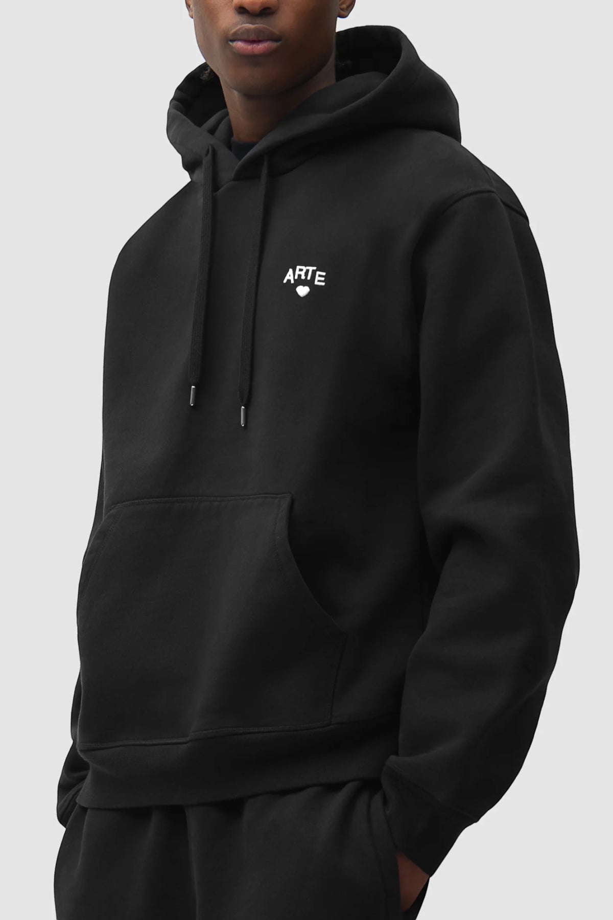 ARTE ANTWERP Cor Hoodie Black | Sweat Coton Premium | Edgar Bdx