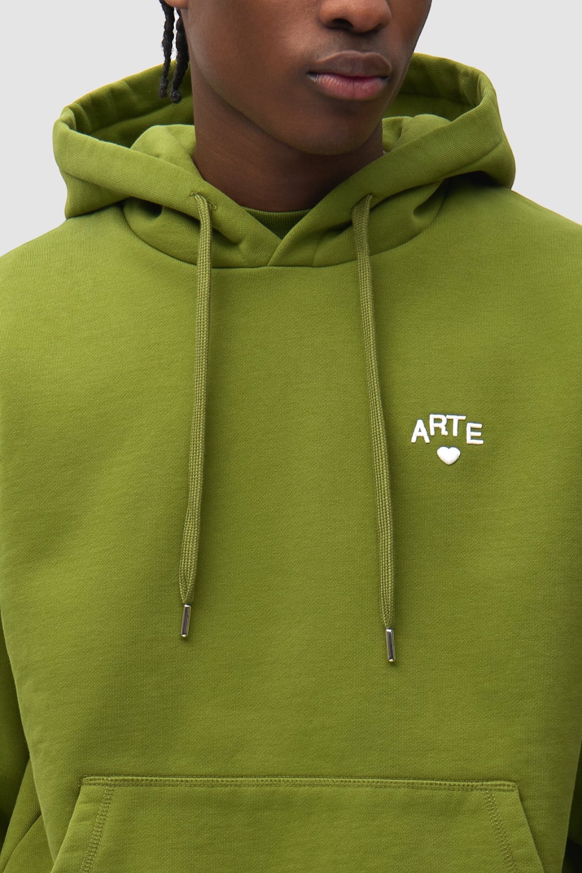 ARTE ANTWERP Cor Hoodie Green | Sweat Coton Premium | Edgar Bdx