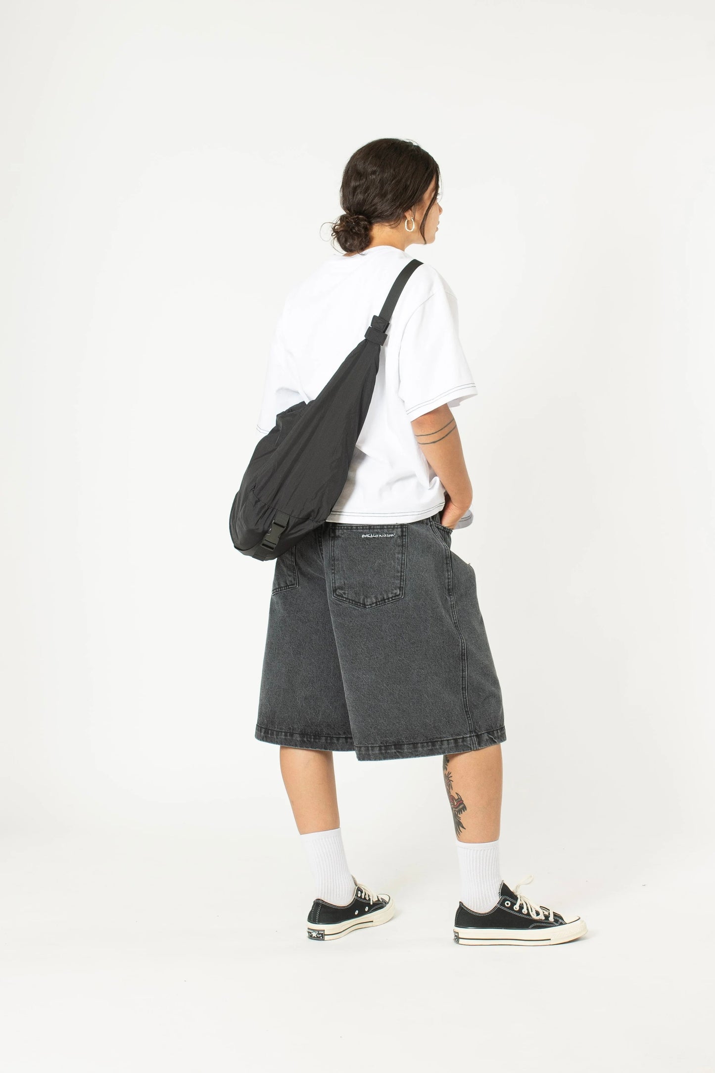 Estudio Niksen - Half-Dart Denim Shorts (Black)