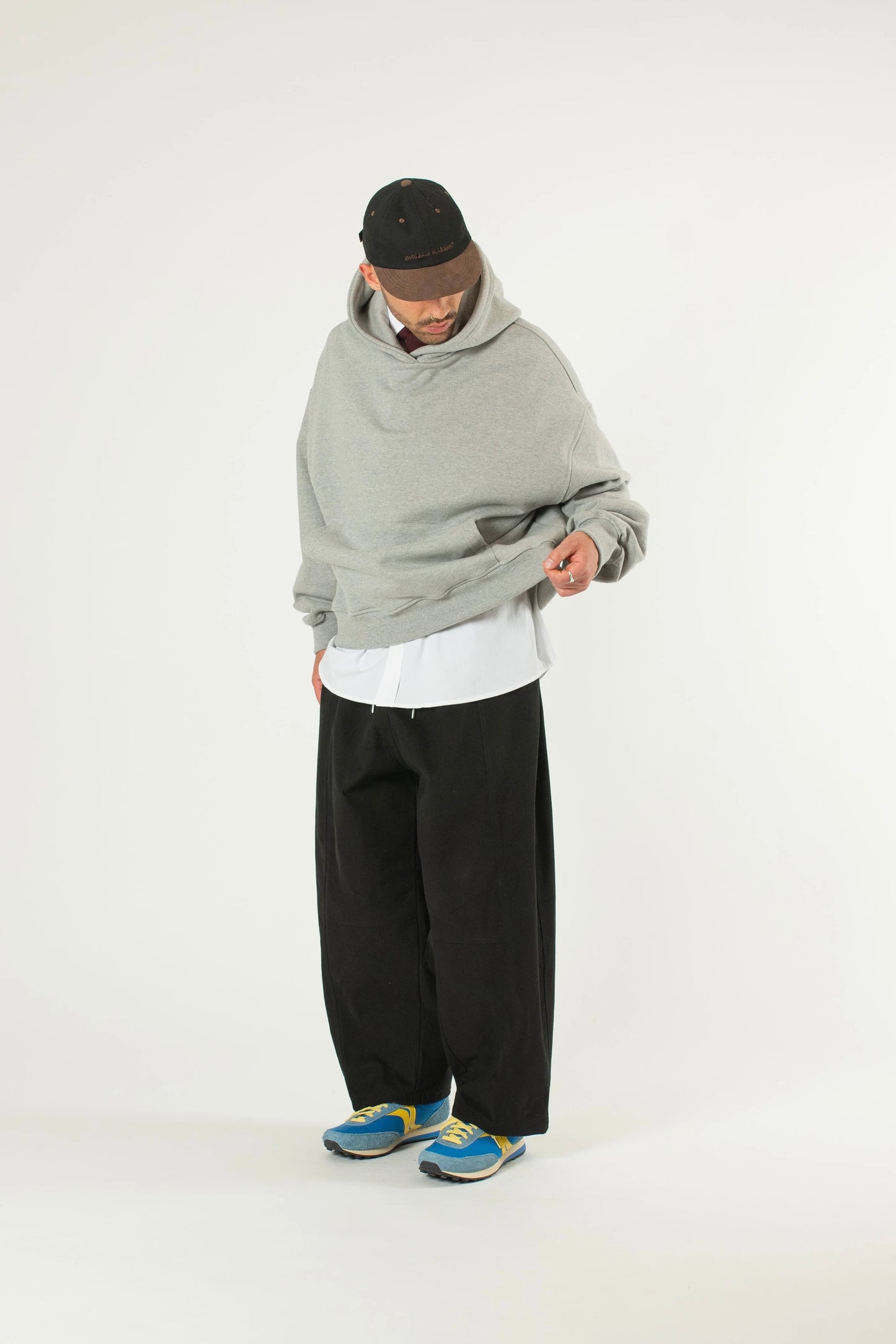 Estudio Niksen - Panelled Balloon Pant (Black)