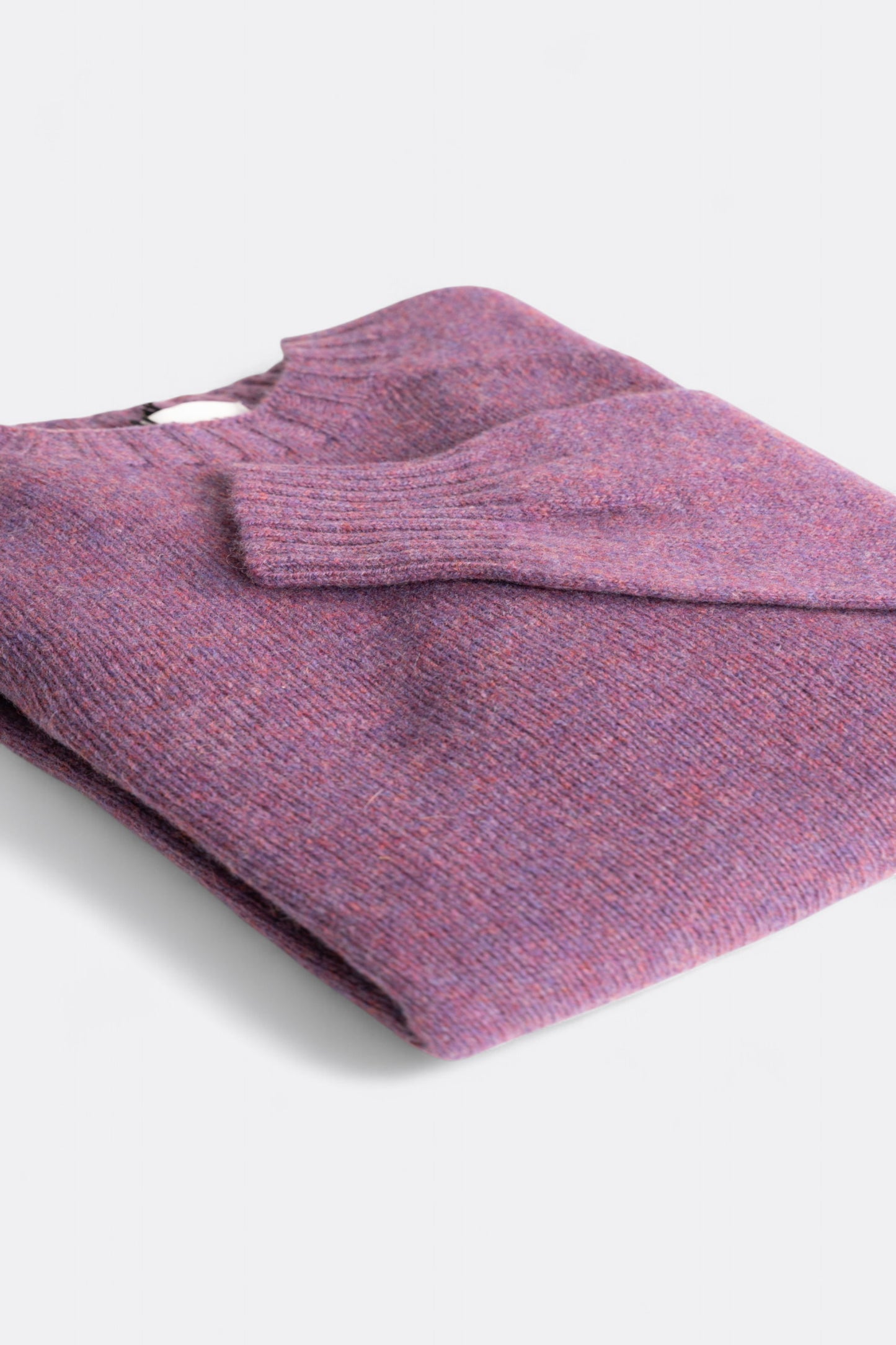 Round Neck Shetland Sweater (Calluna)
