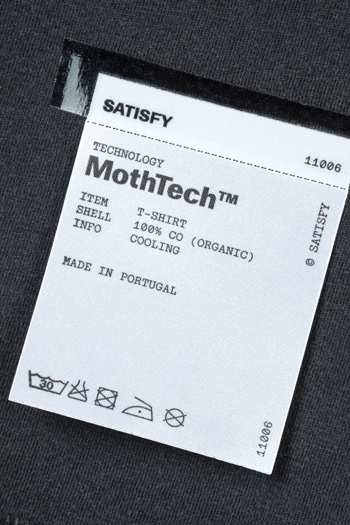 SATISFY MothTech T-Shirt Aged Black AirBrush Glitter | Edgar Bdx