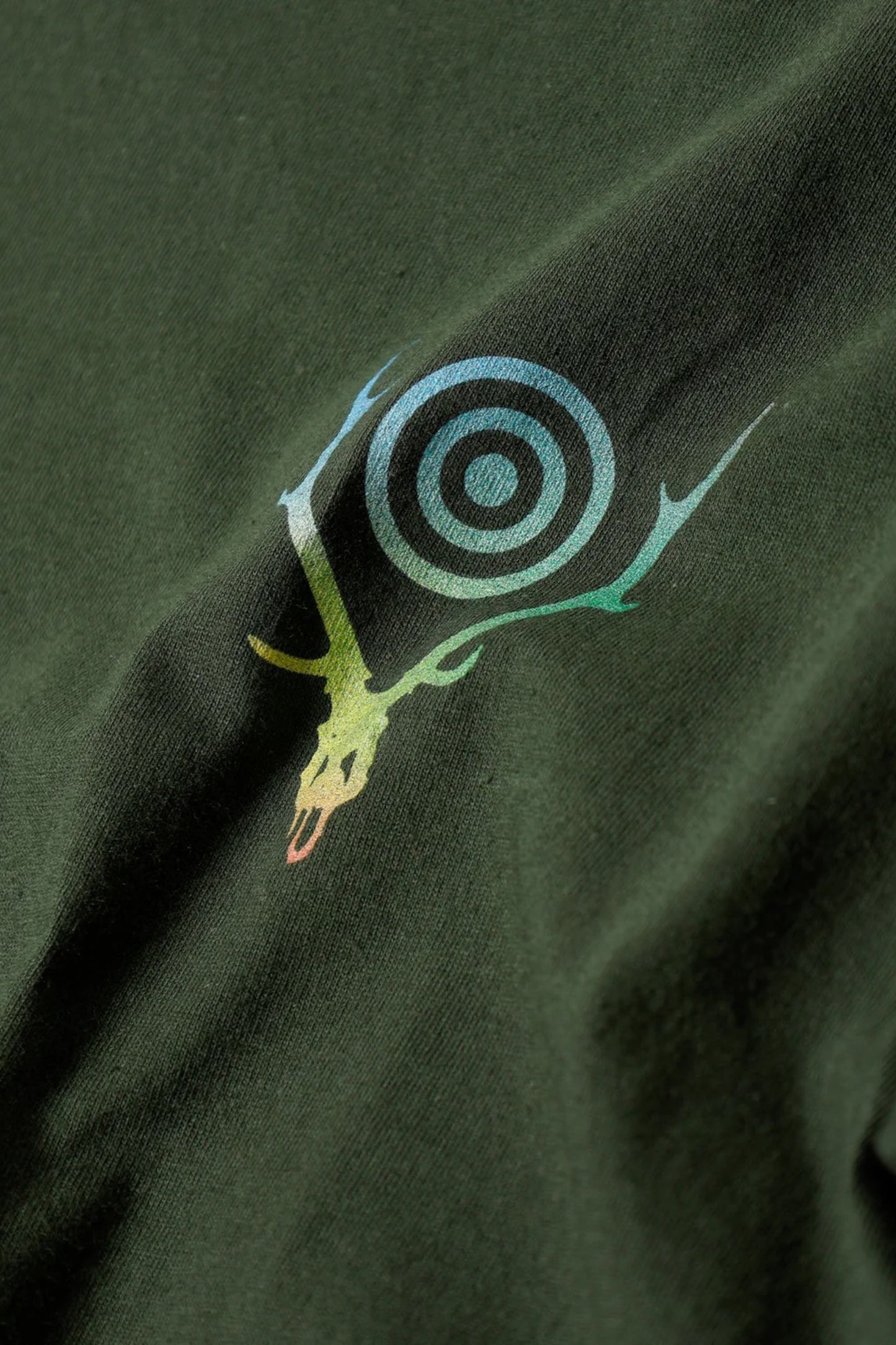 South2 West8 S/S Crew Neck Tee Skull Target Gradation Dk Green | Edgar Bdx