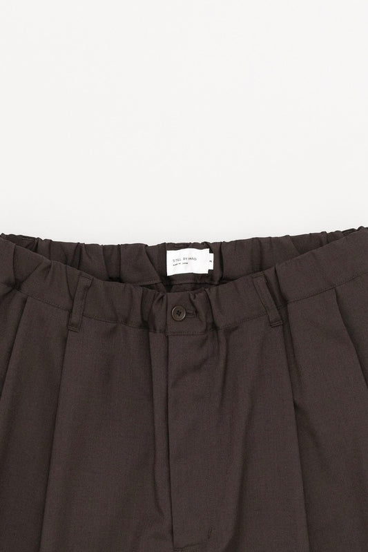 Still By Hand - Relaxed 2 Tuck Pants (Dark Brown)