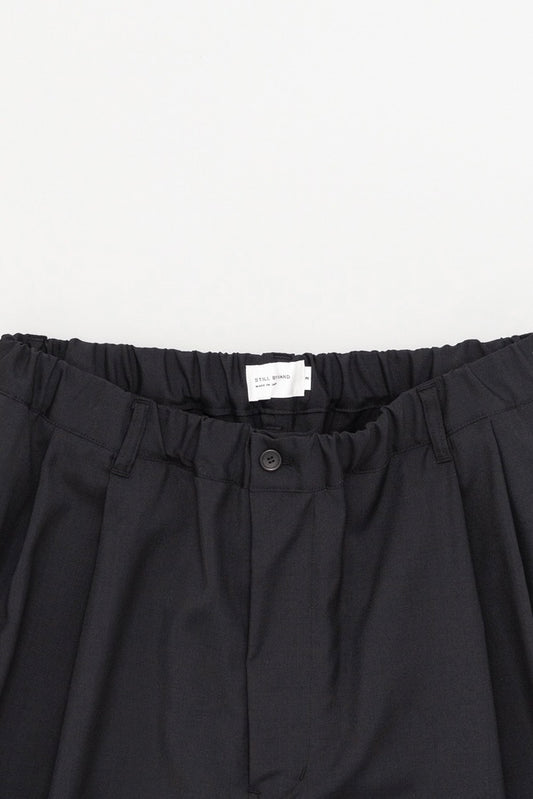 Still By Hand - Relaxed 2 Tuck Pants (Ink Black)