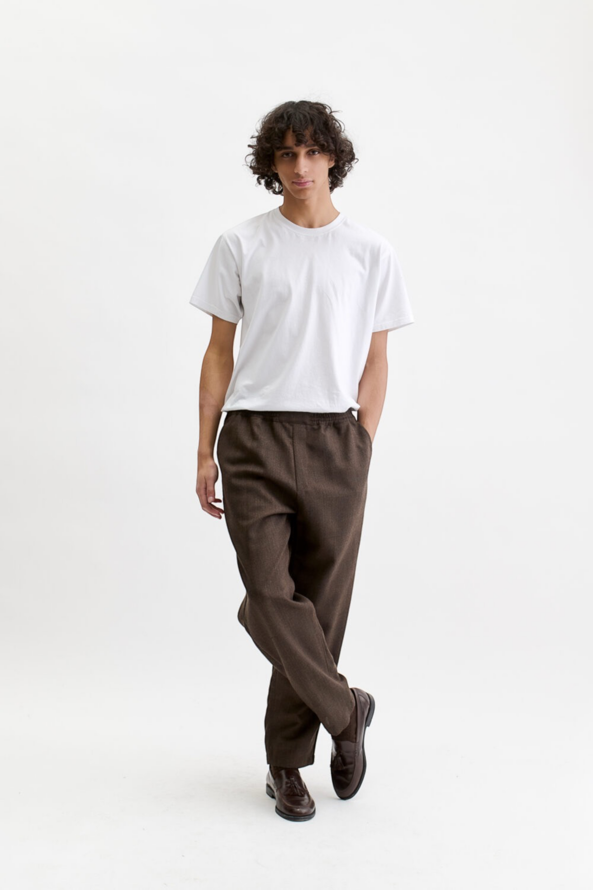 A KIND OF GUISE Banasa Pants Smoked Ebony Melange | Pantalon Laine | Edgar Bdx