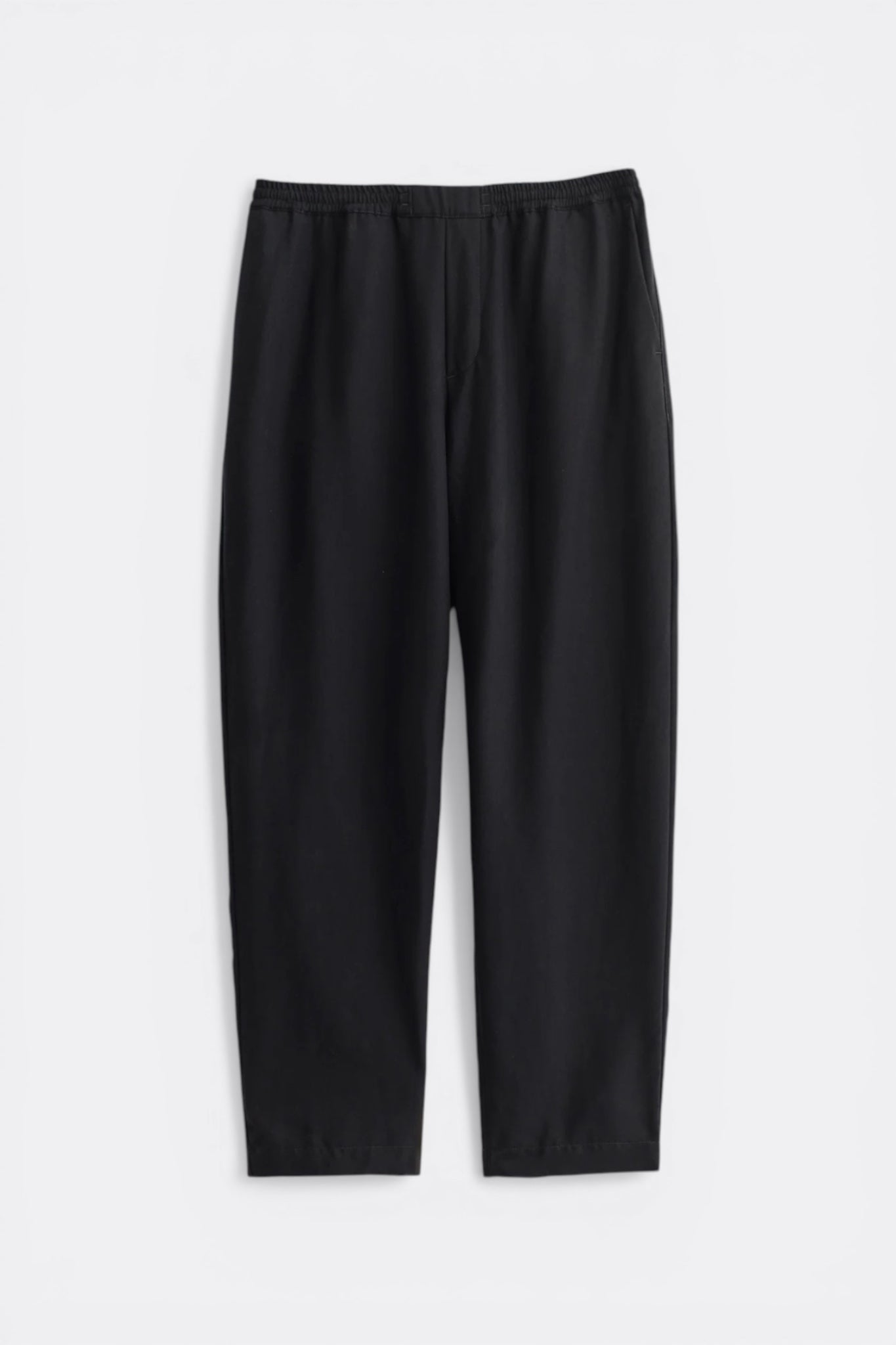 A Kind Of Guise Banasa Pants Soft Black Twill | Pantalon Lyocell Sergé Italien