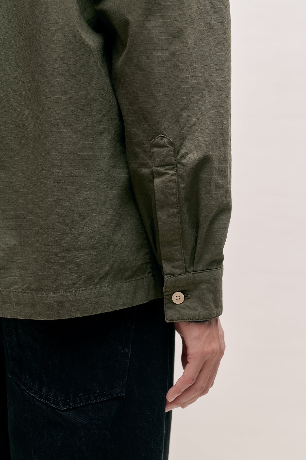 A Kind Of Guise - Chao Fishermens Shirt (Dark Woods Green)