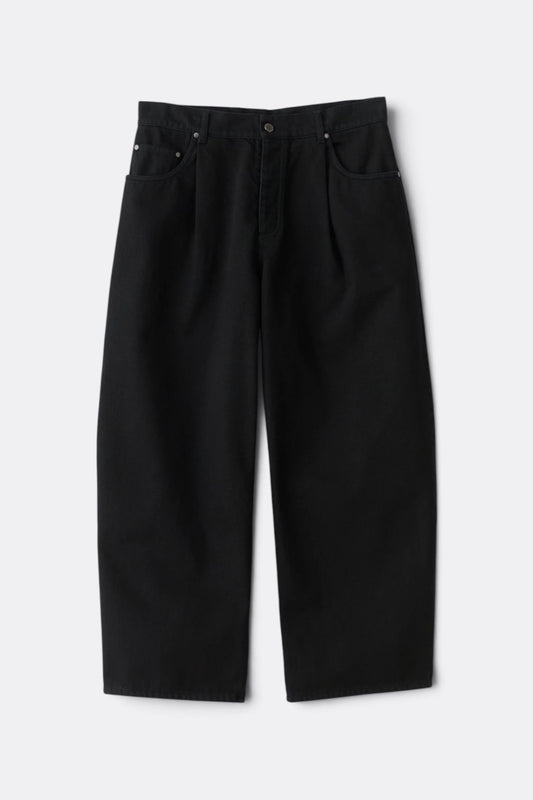 A KIND OF GUISE Duma Pleated Denim Coal Treasure | Jean Plissé | Edgar Bdx