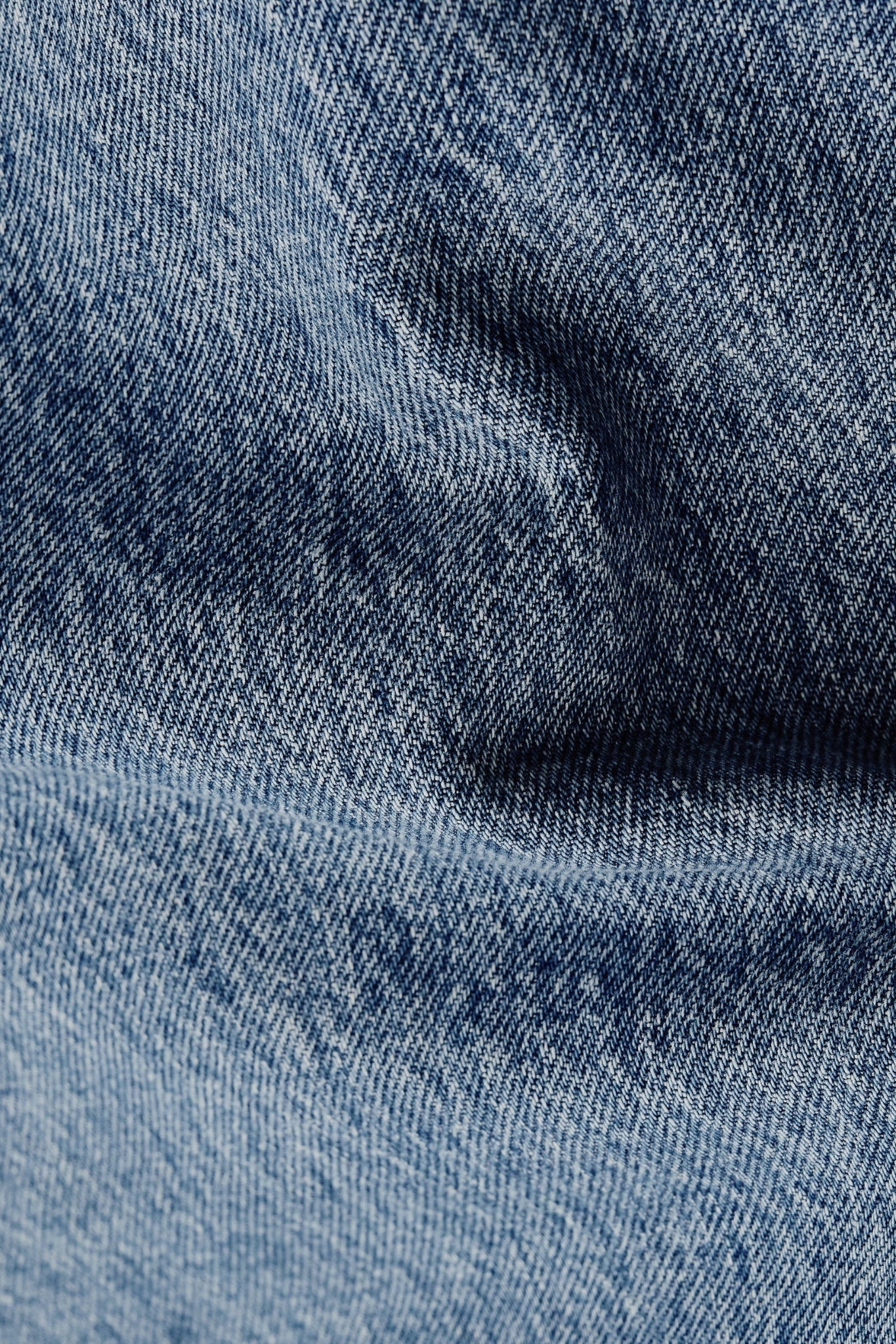 A Kind Of Guise Duma Pleated Denim Worn Denim | Jean Coton Bio Italien