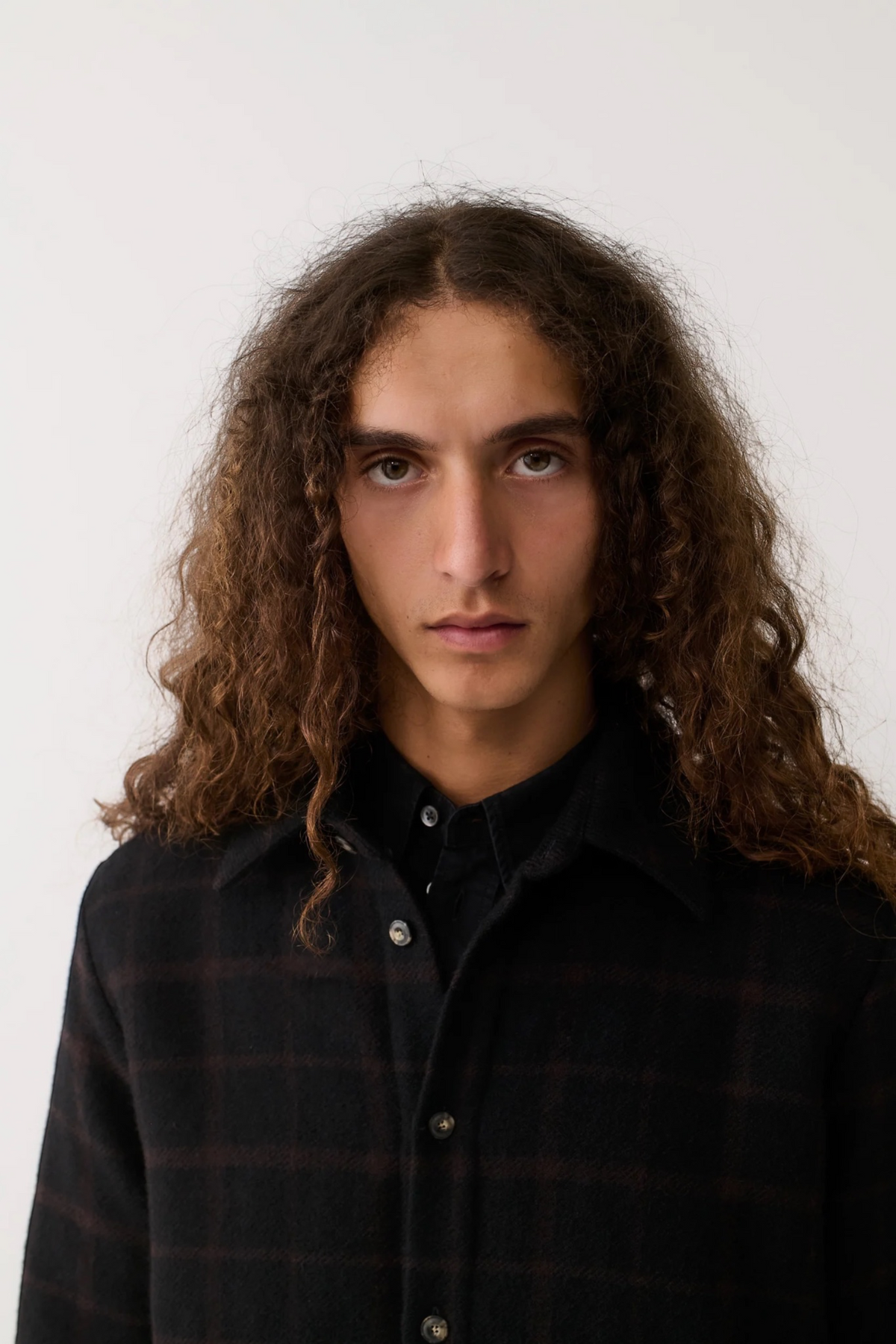 A KIND OF GUISE Marani Overshirt Black Check | Edgar Bdx
