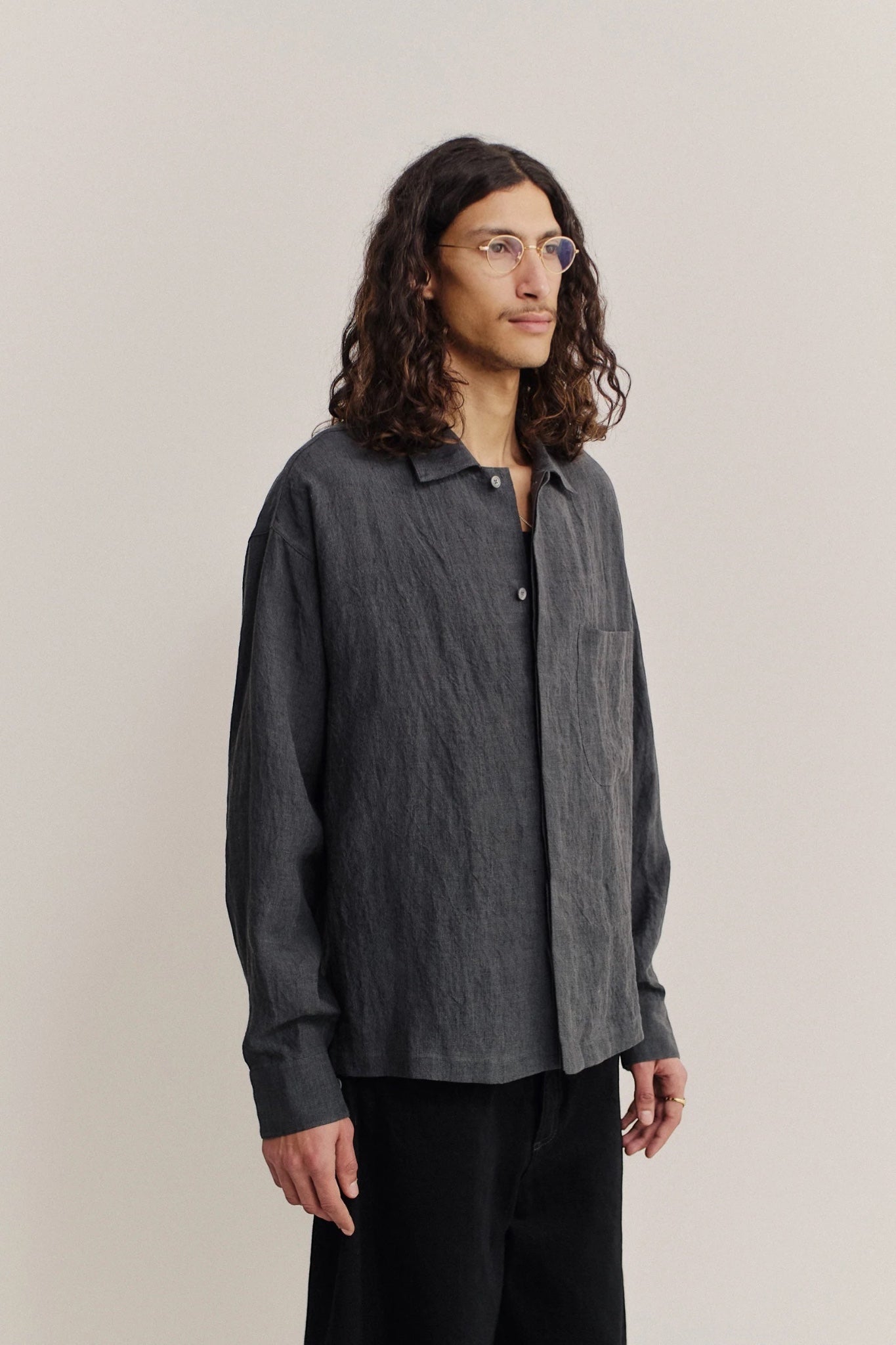 A Kind Of Guise Rumba Shirt Coal Linen | Chemise Lin Irlandais Confection Italienne