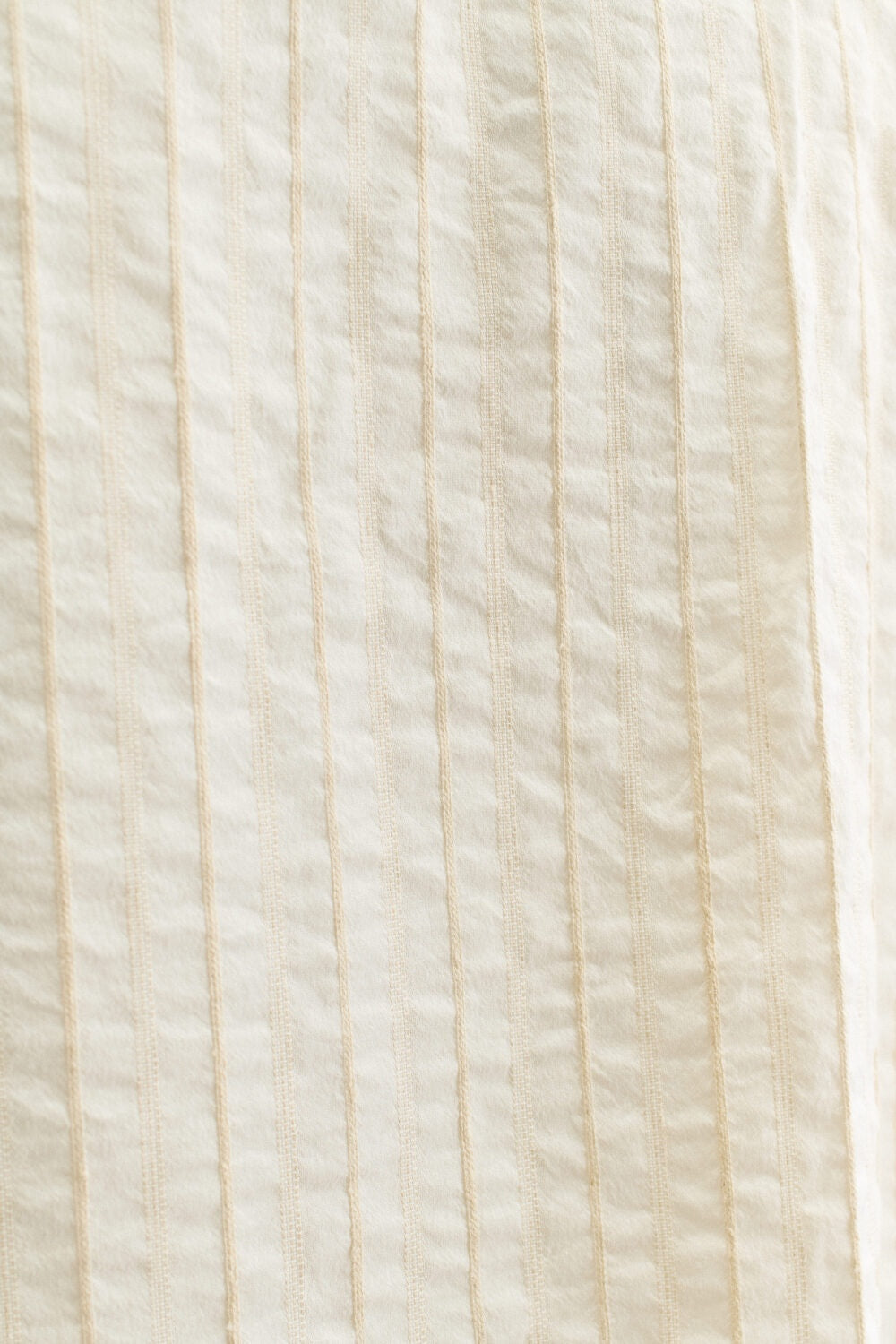 A Kind Of Guise Samata Shirt Structured Natural Stripe | Chemise Coton Soie Lin