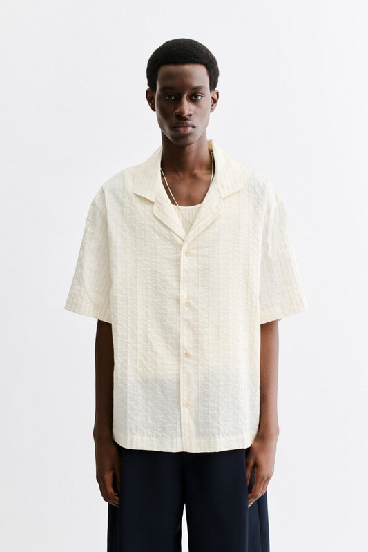 A Kind Of Guise Samata Shirt Structured Natural Stripe | Chemise Coton Soie Lin