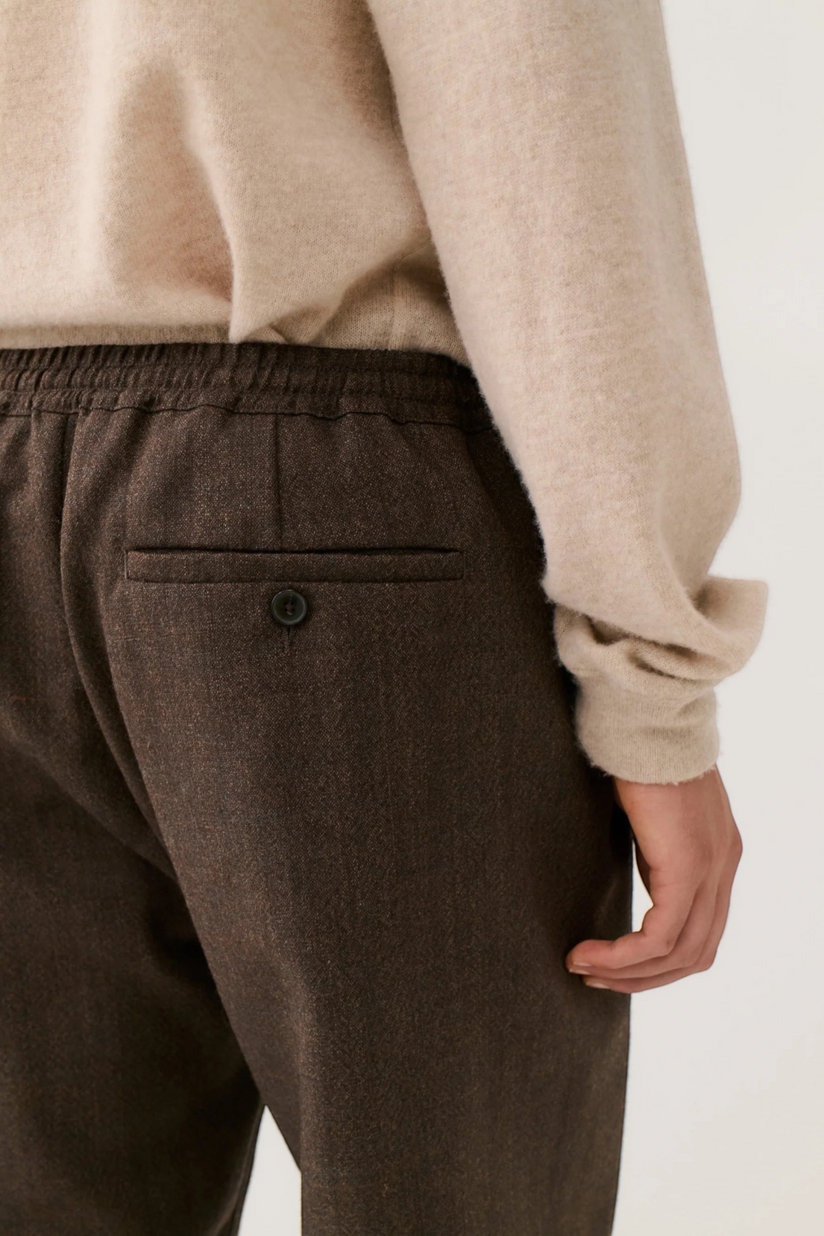 A KIND OF GUISE Samurai Trousers Smoked Ebony Melange | Edgar Bdx