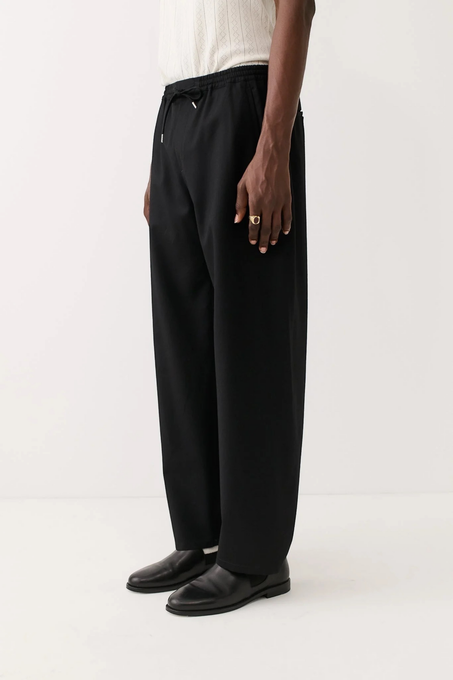 A KIND OF GUISE Samurai Trousers Visavis Black | Pantalon Flanelle Laine | Edgar Bdx