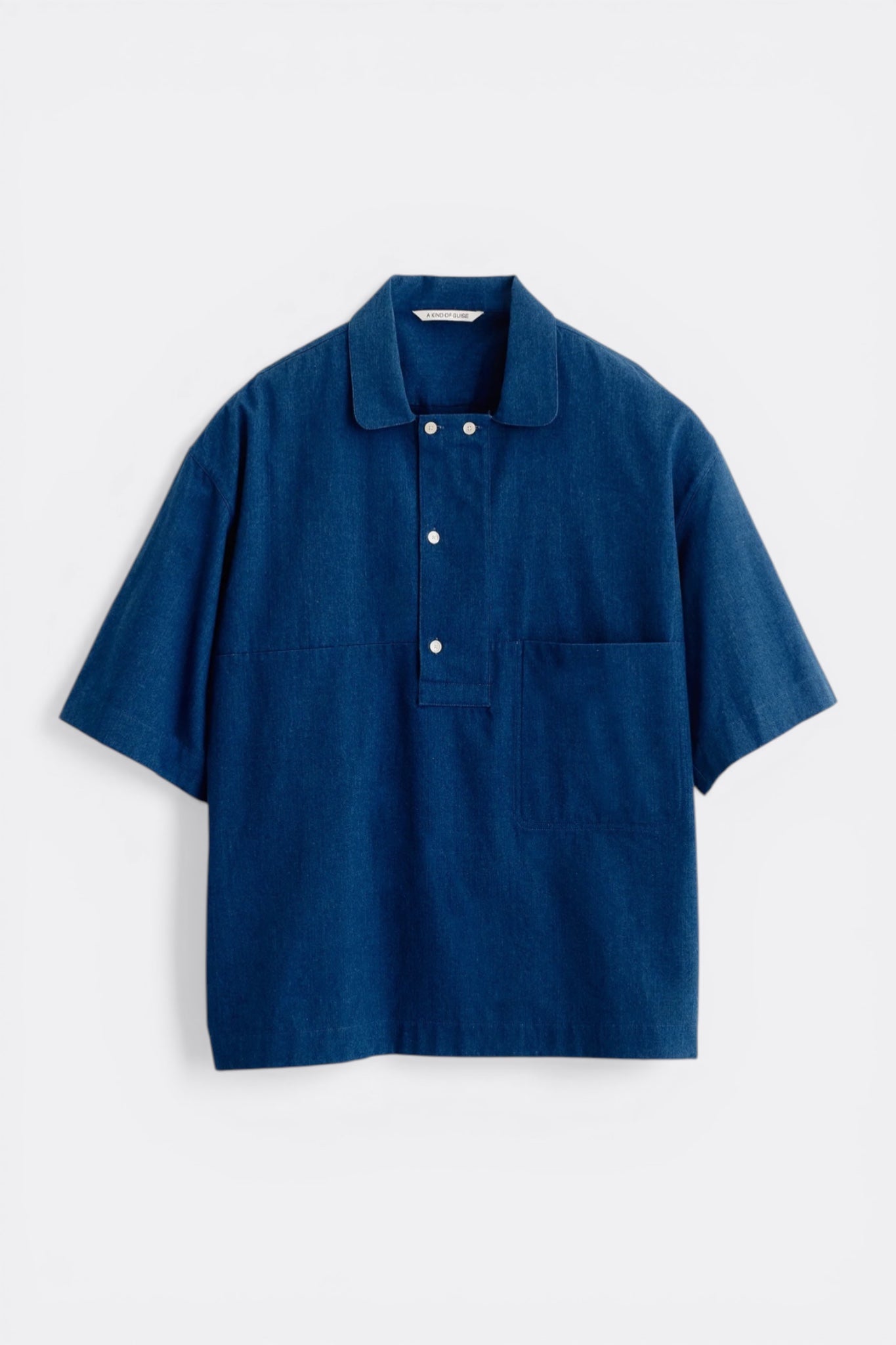 A Kind Of Guise Taita Shirt Soft Indigo | Chemise Coton Lavée Italienne