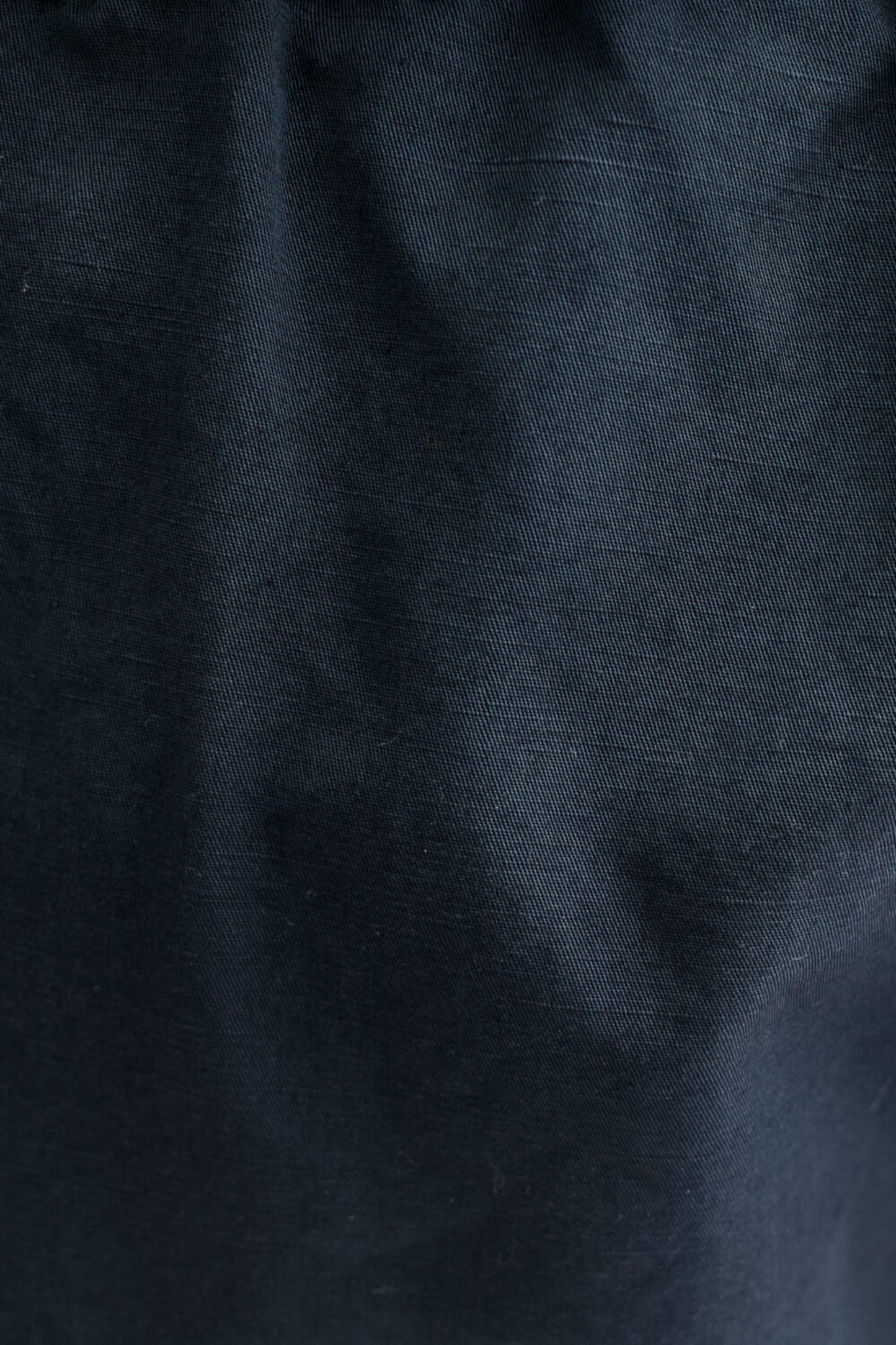 A Kind Of Guise Volta Shorts River Blue | Short Coton Lin Teint en Pièce