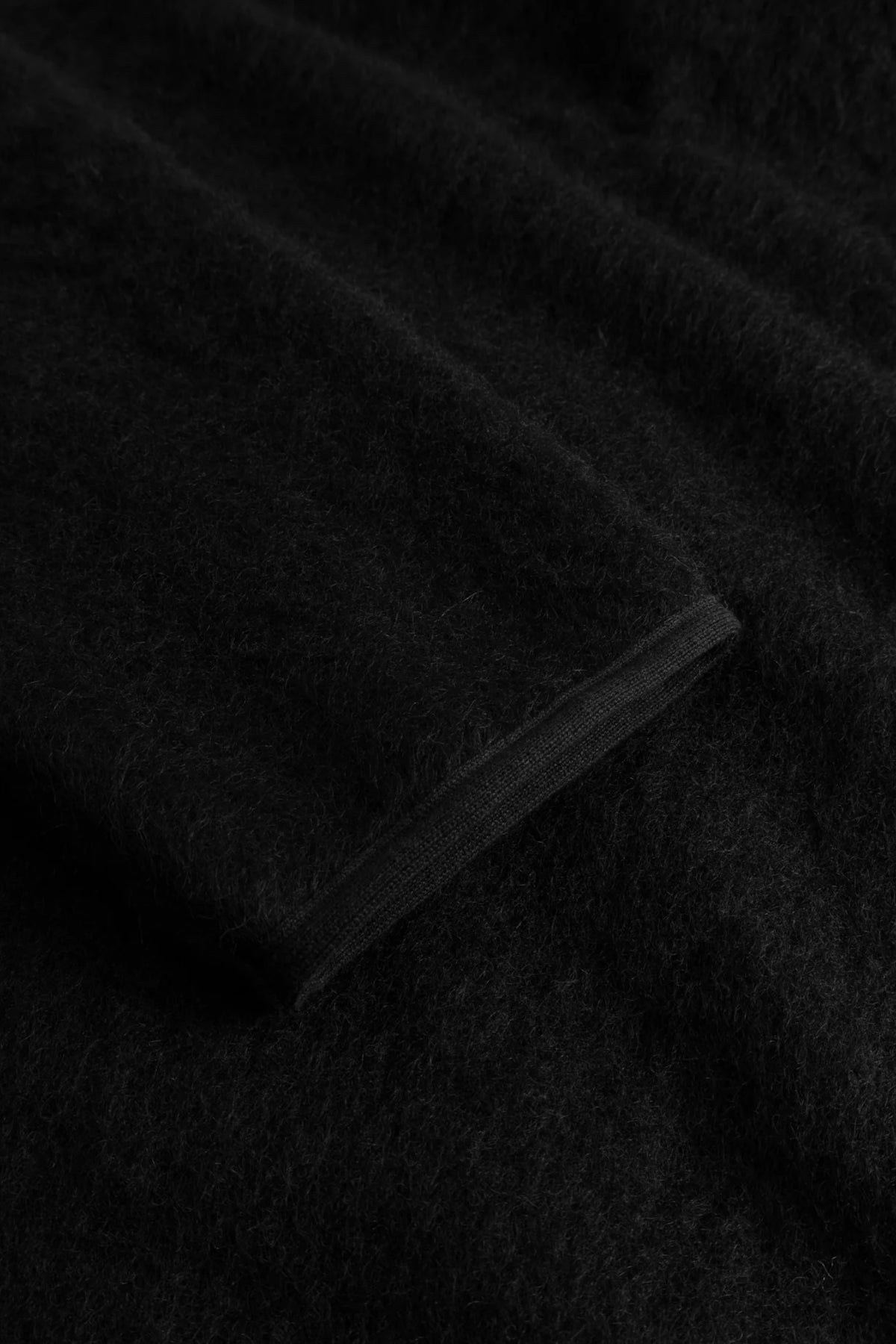 ARPENTEUR Contour H Black | Veste à capuche | Edgar Bdx