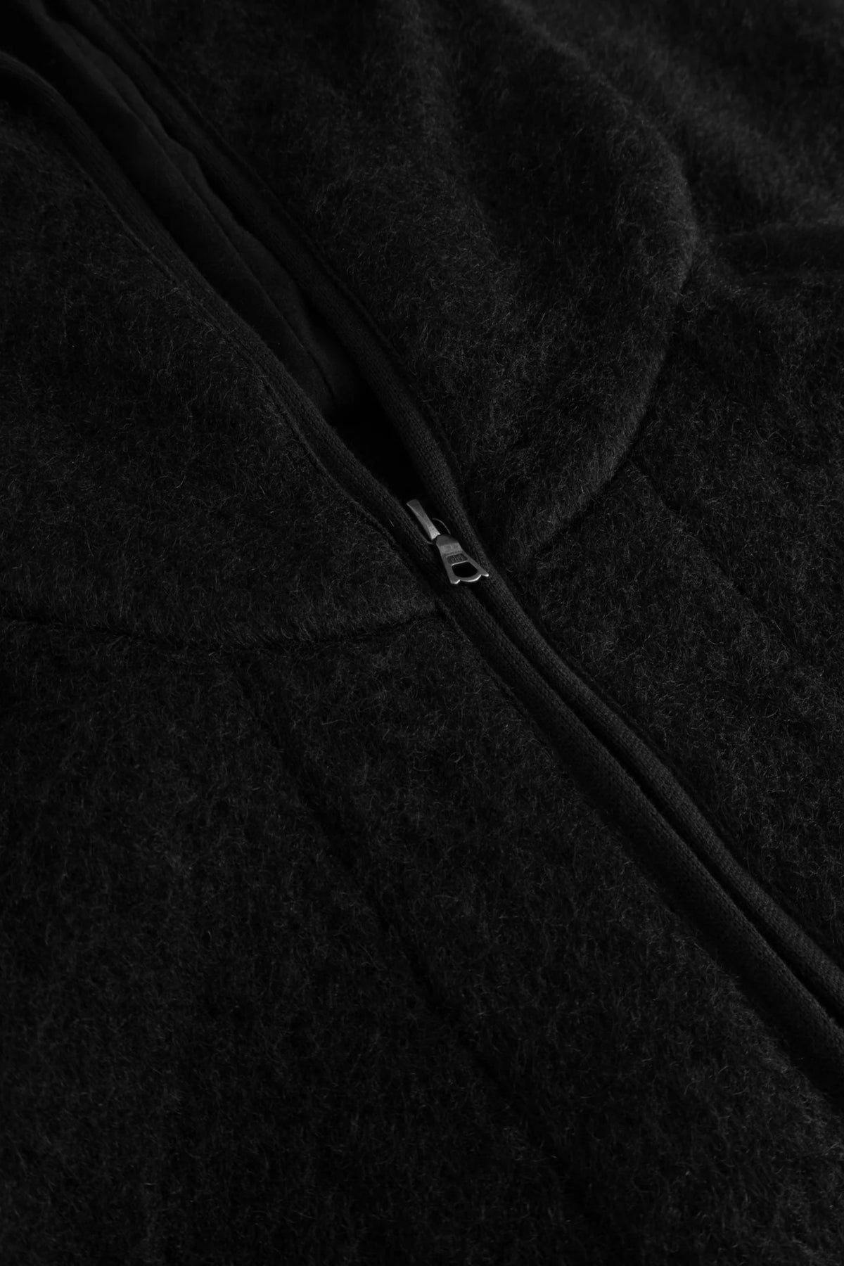 ARPENTEUR Contour H Black | Veste à capuche | Edgar Bdx