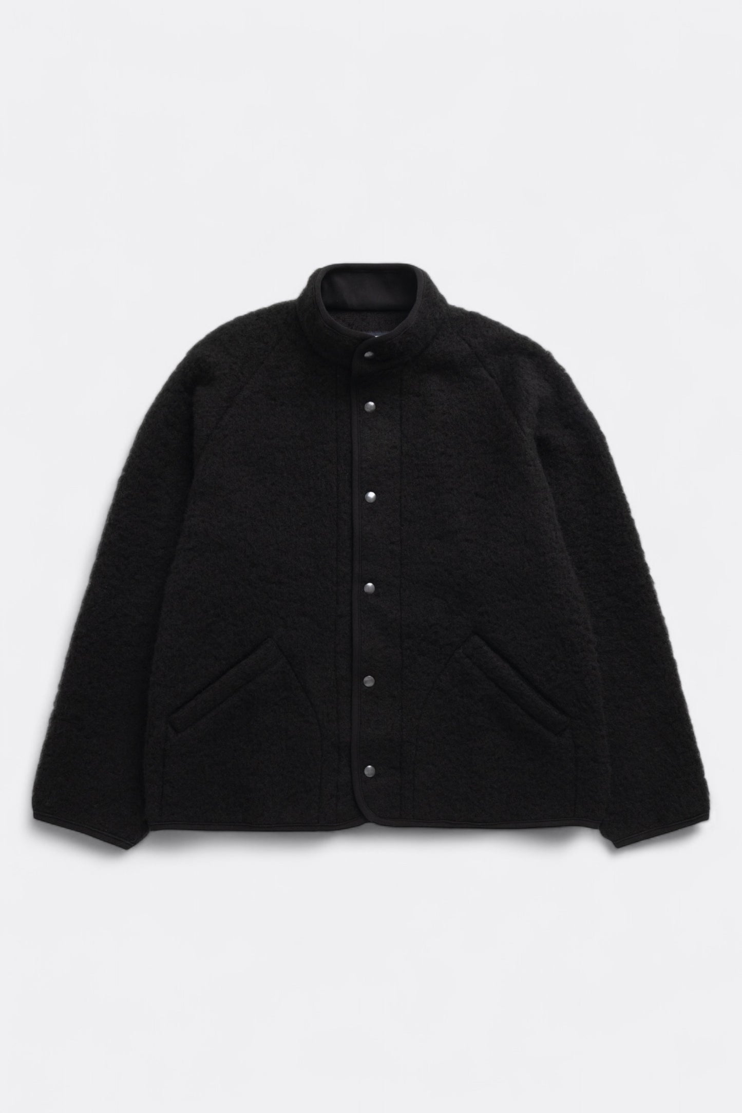 Arpenteur - Contour J (Black)