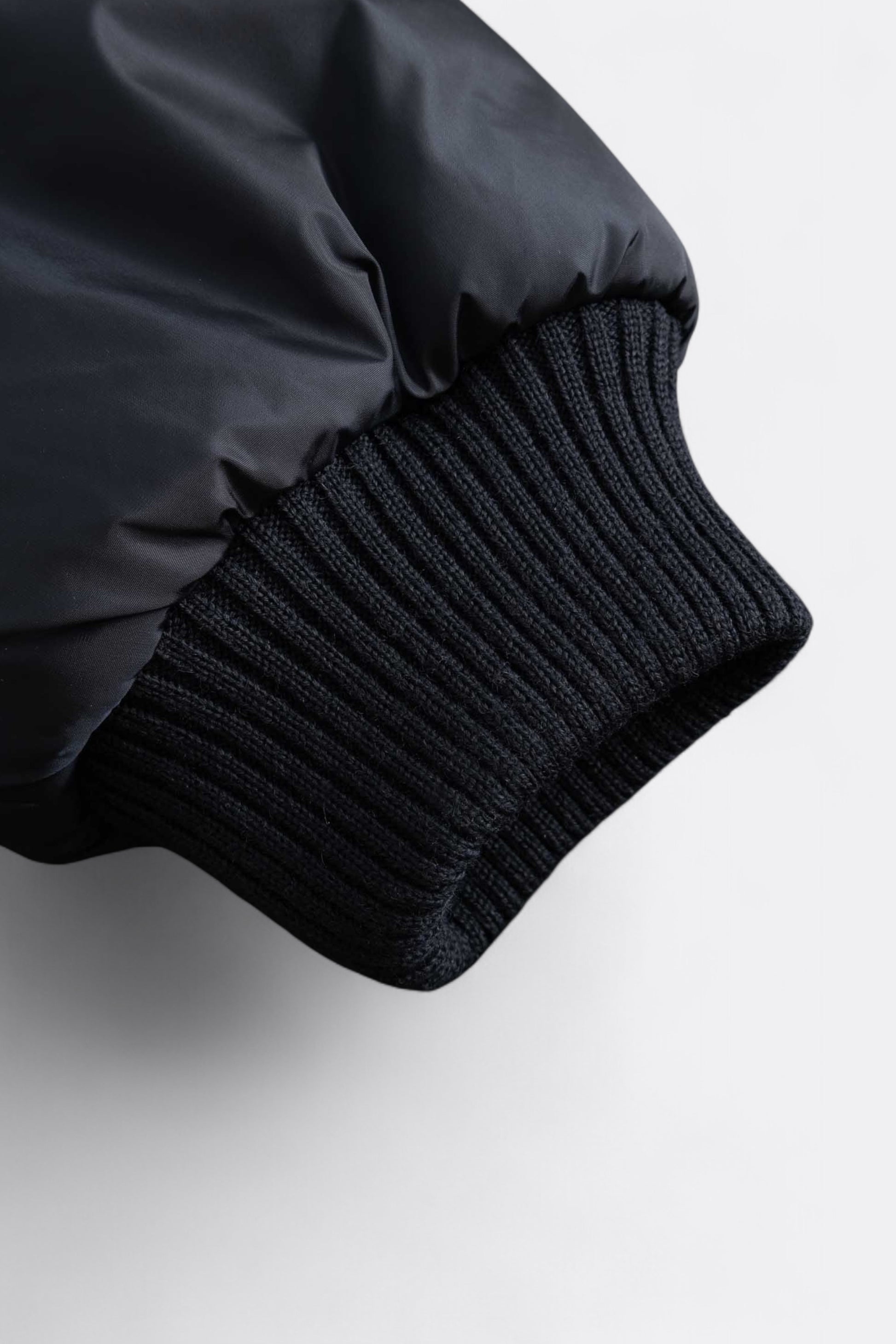 Arpenteur - Loft  J (Midnight)