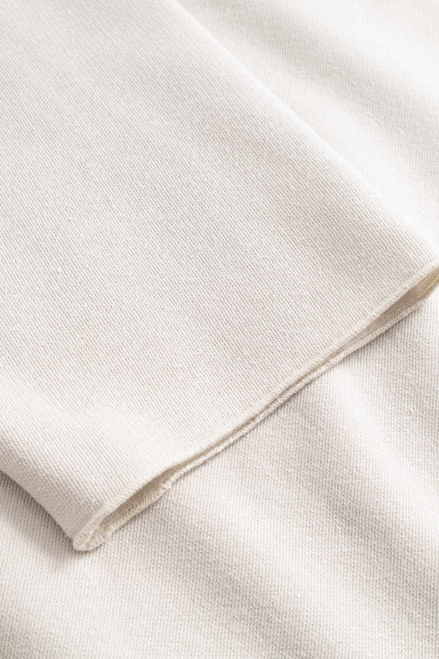 Arpenteur - Marine (Off White)