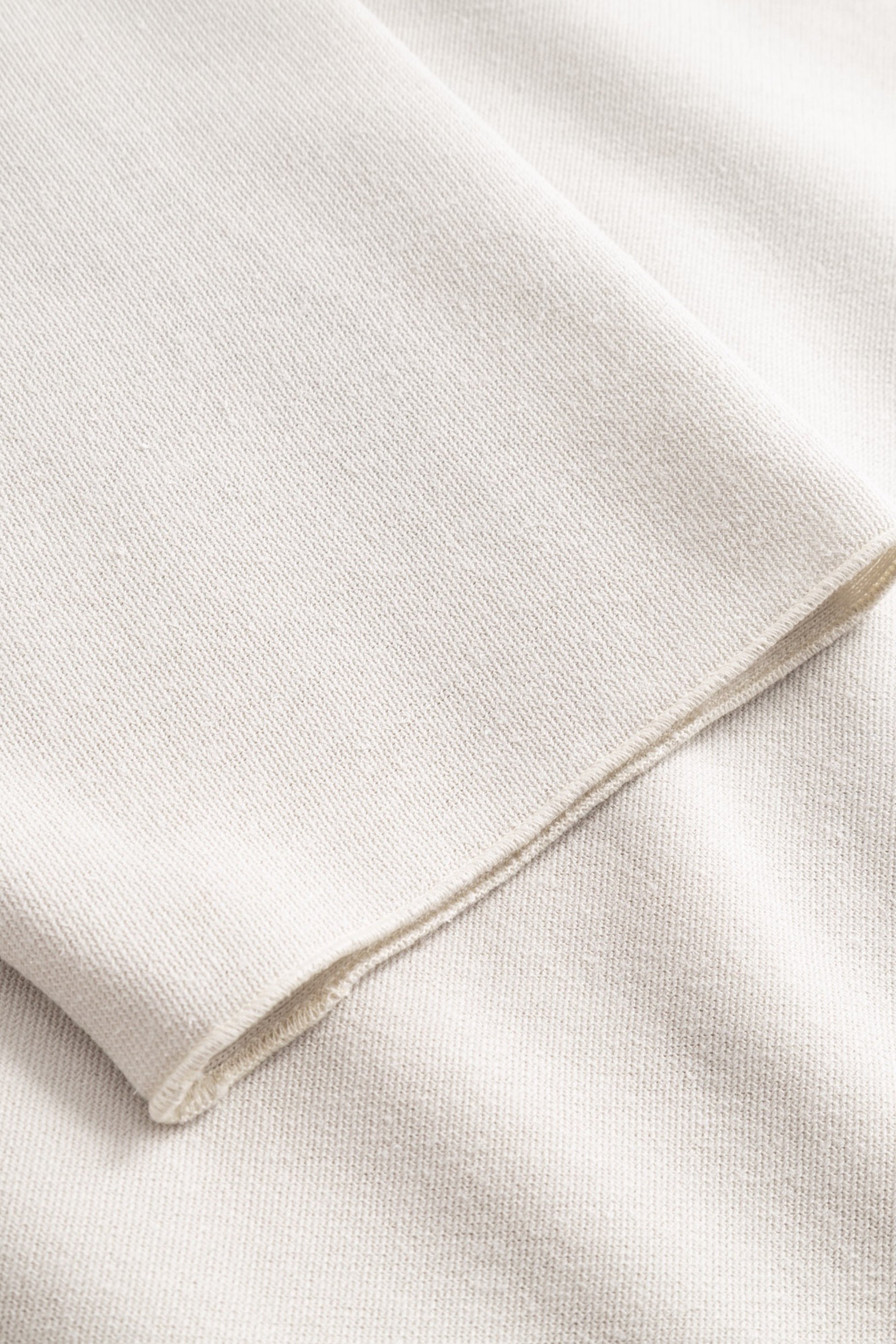 Arpenteur - Marine (Off White)