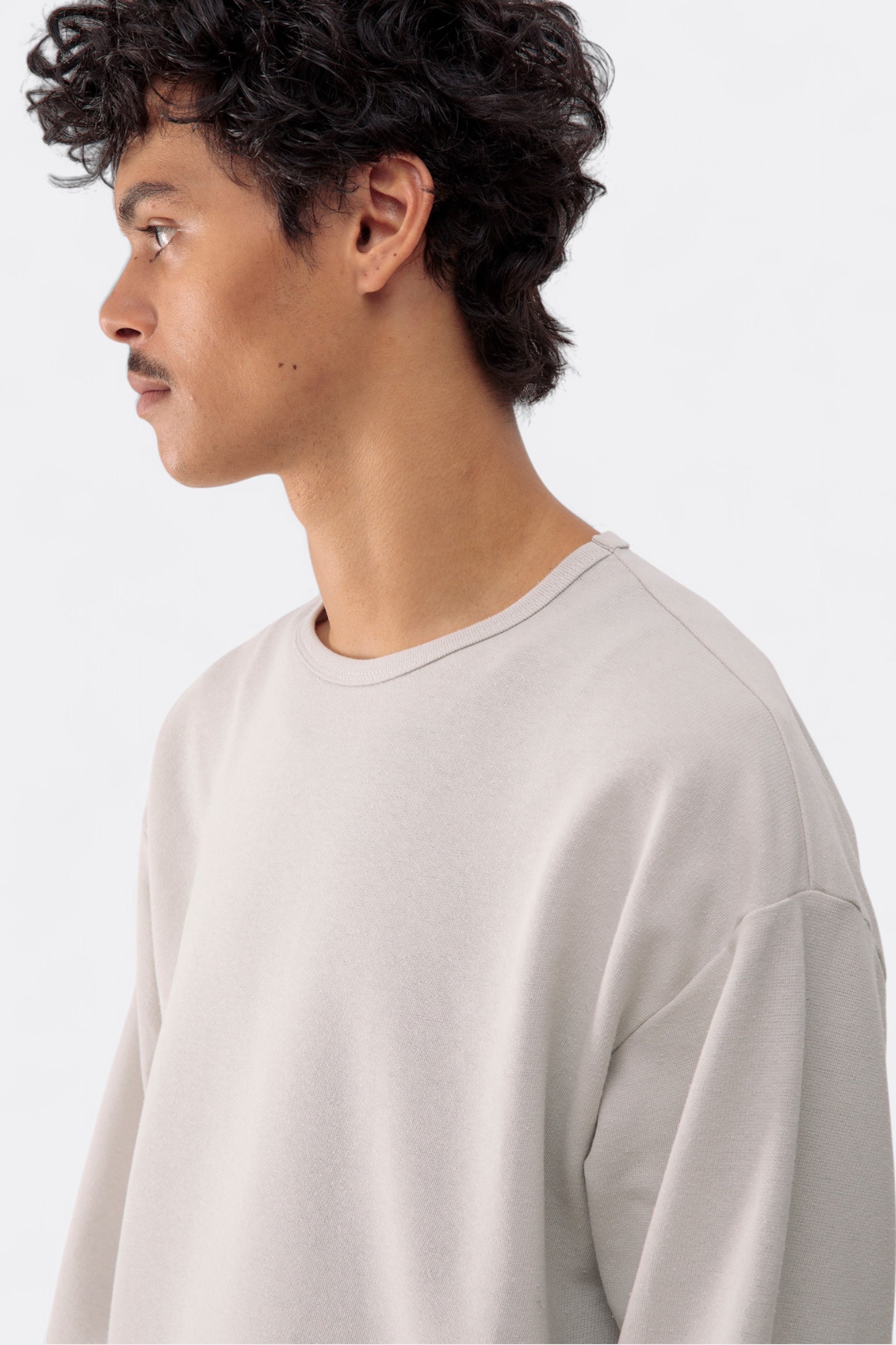 Arpenteur - Marine (Off White)