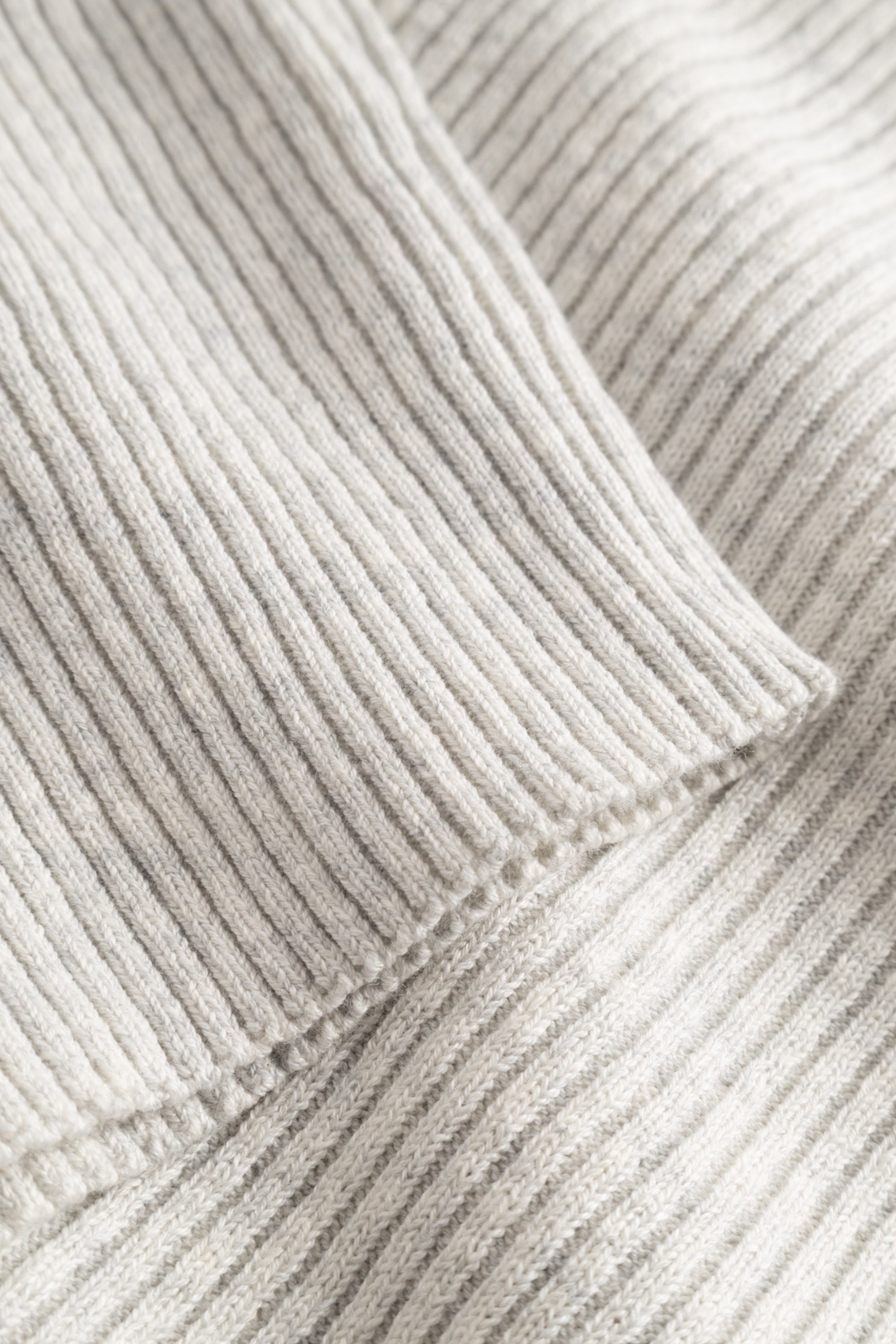 Arpenteur Standard Pale Grey | Pull Lin Coton Sans Couture Made in France | Edgar Bdx