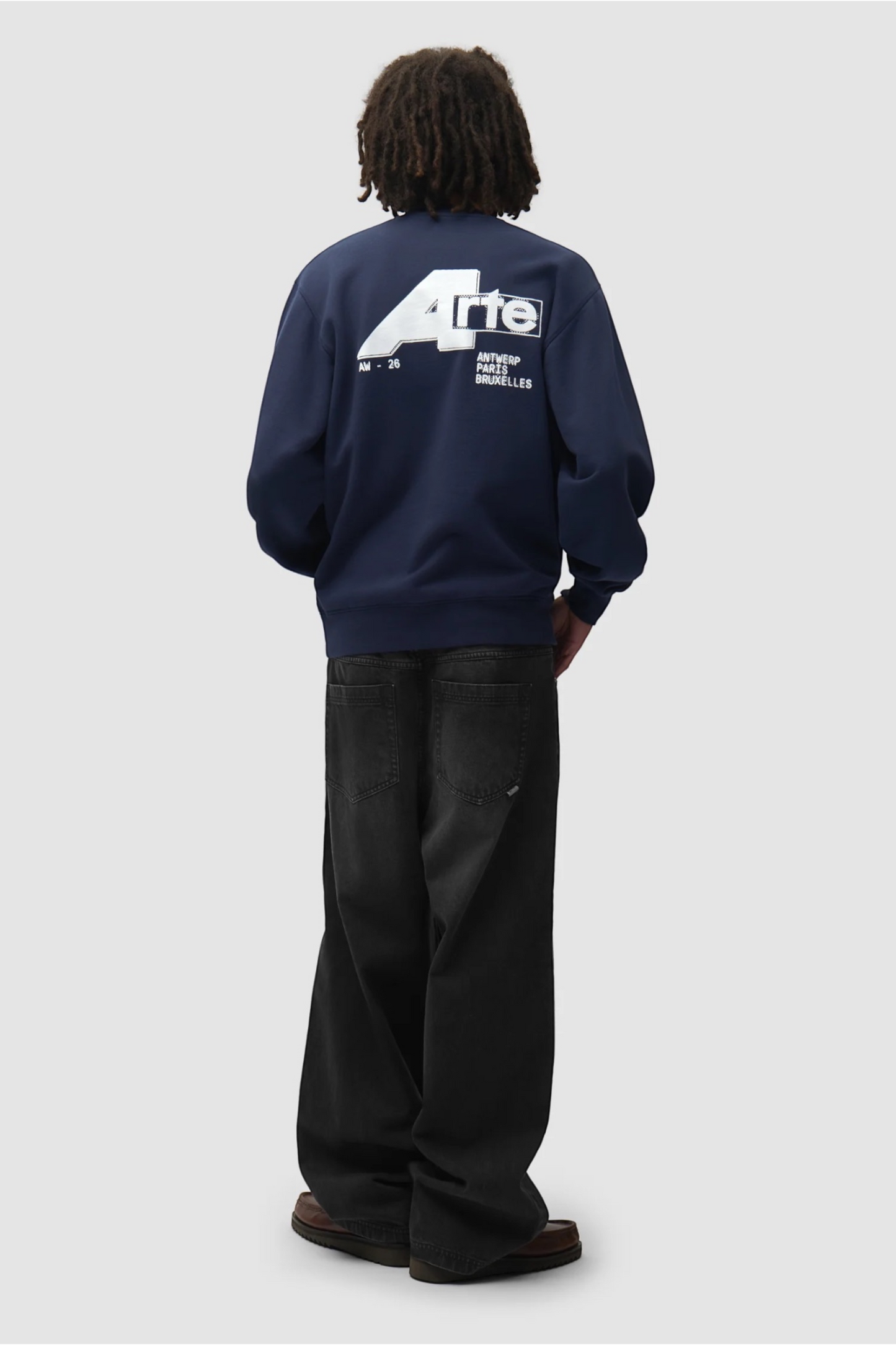 ARTE ANTWERP City Crewneck Navy | Sweat Coton Premium | Edgar Bdx