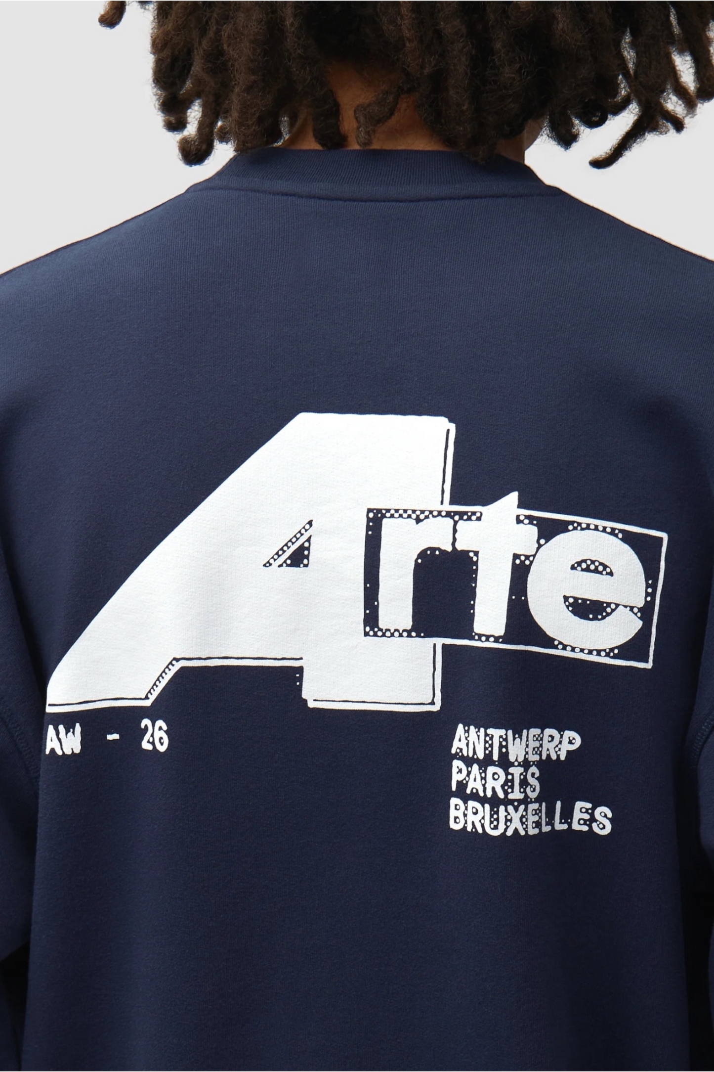ARTE ANTWERP City Crewneck Navy | Sweat Coton Premium | Edgar Bdx
