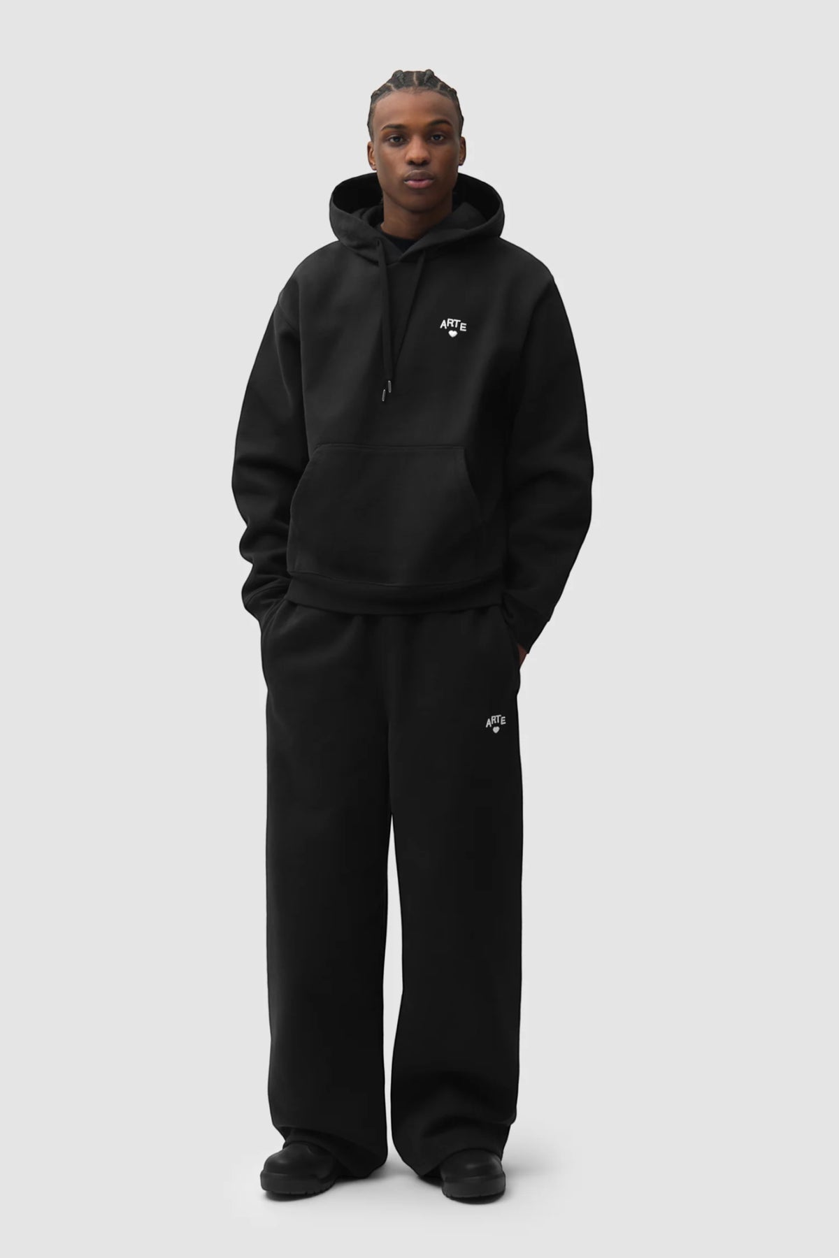 ARTE ANTWERP Cor Hoodie Black | Sweat Coton Premium | Edgar Bdx