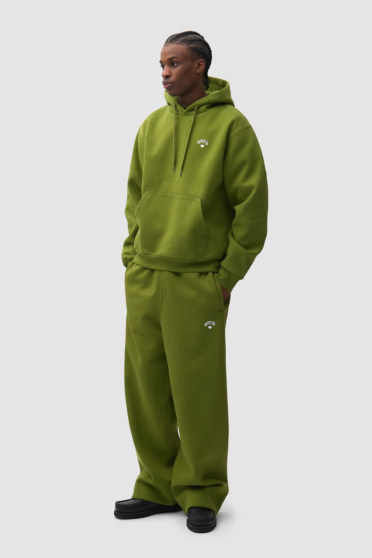 ARTE ANTWERP Cor Hoodie Green | Sweat Coton Premium | Edgar Bdx