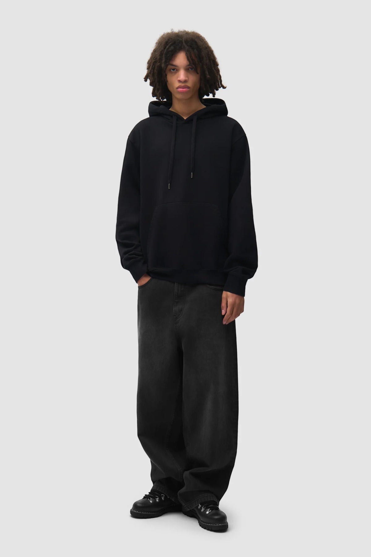 ARTE ANTWERP Disposable Hoodie Black | Edgar Bdx