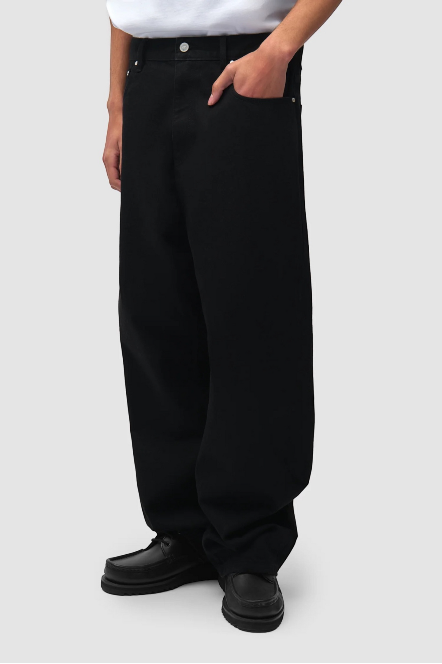 ARTE ANTWERP Ease Denim Pant Black Denim | Pantalon Coton Oversize | Edgar Bdx