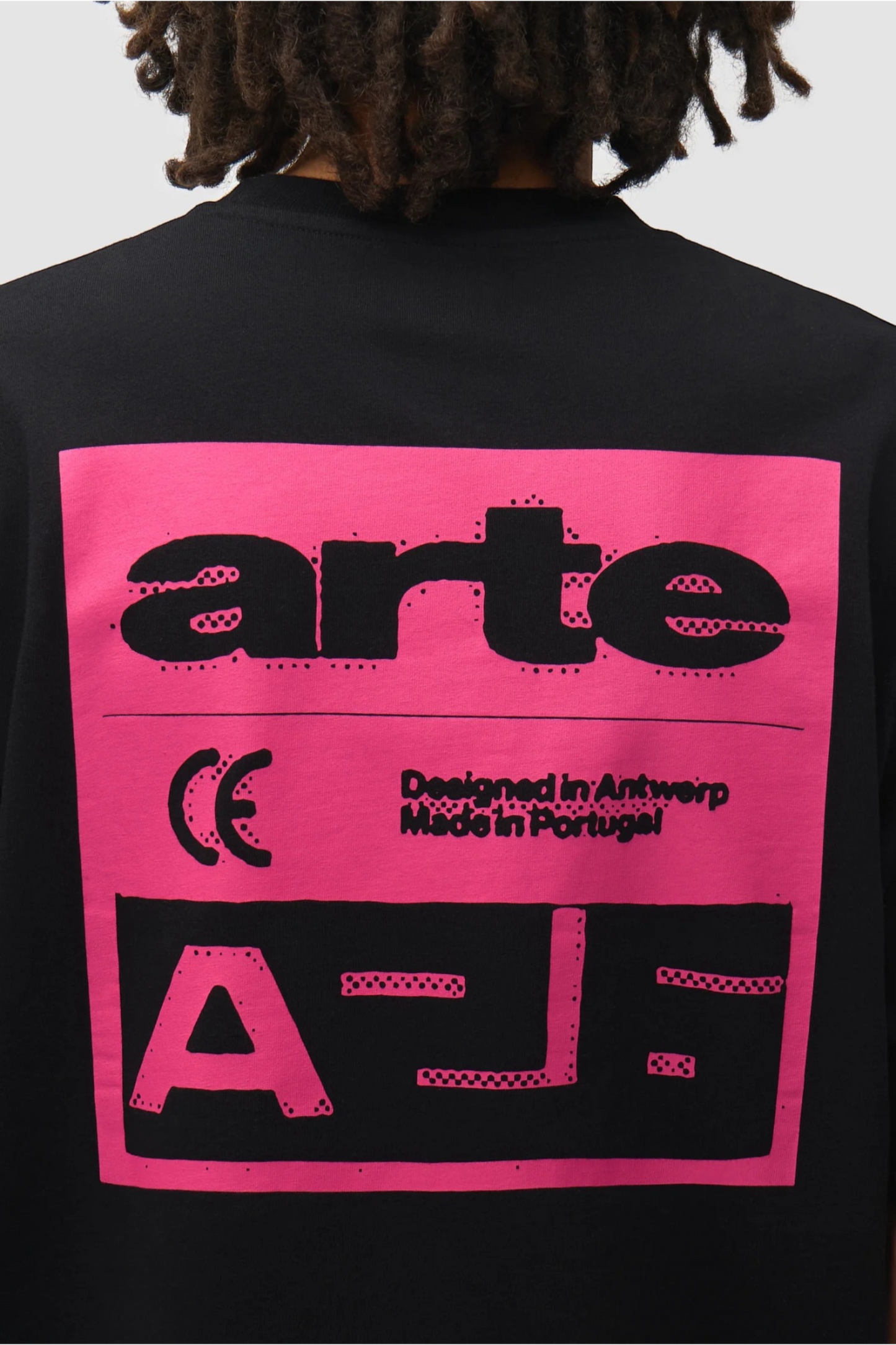 ARTE ANTWERP Pink Serial T-Shirt Black | T-Shirt Coton Premium | Edgar Bdx