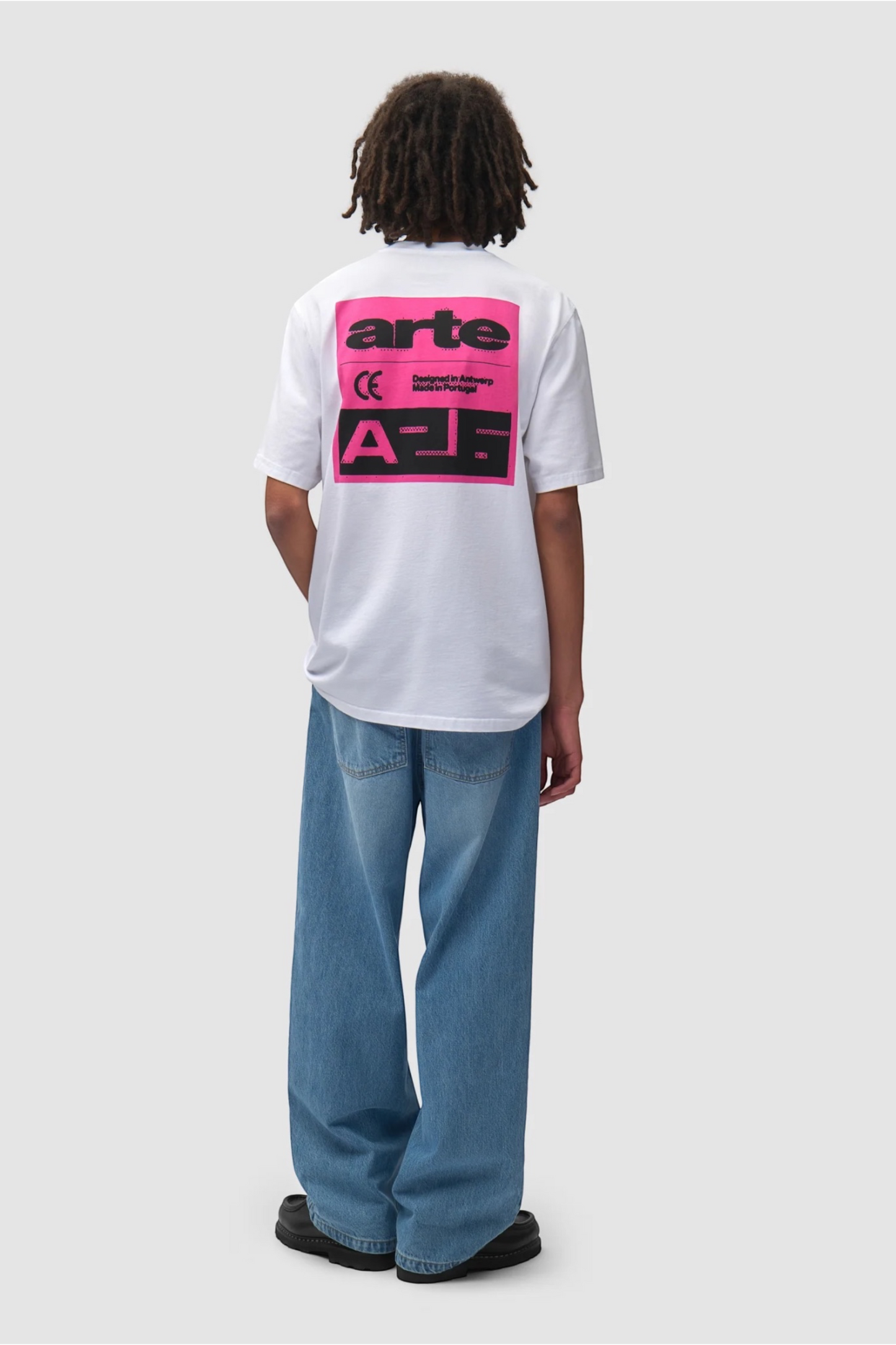 ARTE ANTWERP Pink Serial T-Shirt White | T-Shirt Coton Premium | Edgar Bdx
