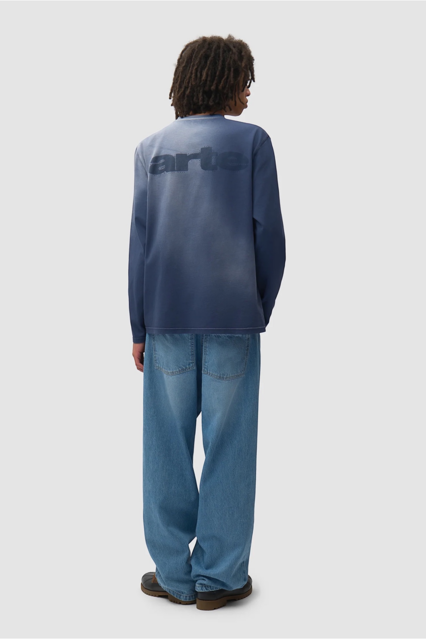 ARTE ANTWERP Stencil Sunfade Longsleeve T-Shirt Navy | T-Shirt Coton Premium | Edgar Bdx