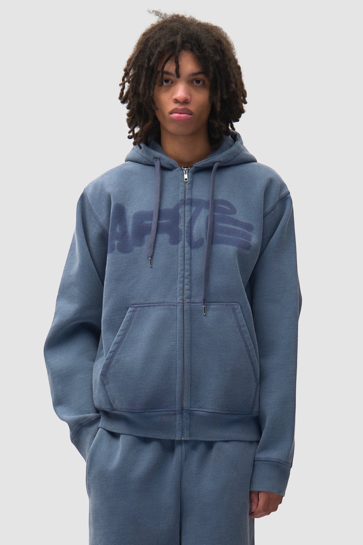 ARTE ANTWERP Stencil Sunfade Zip Hoodie Navy | Edgar Bdx