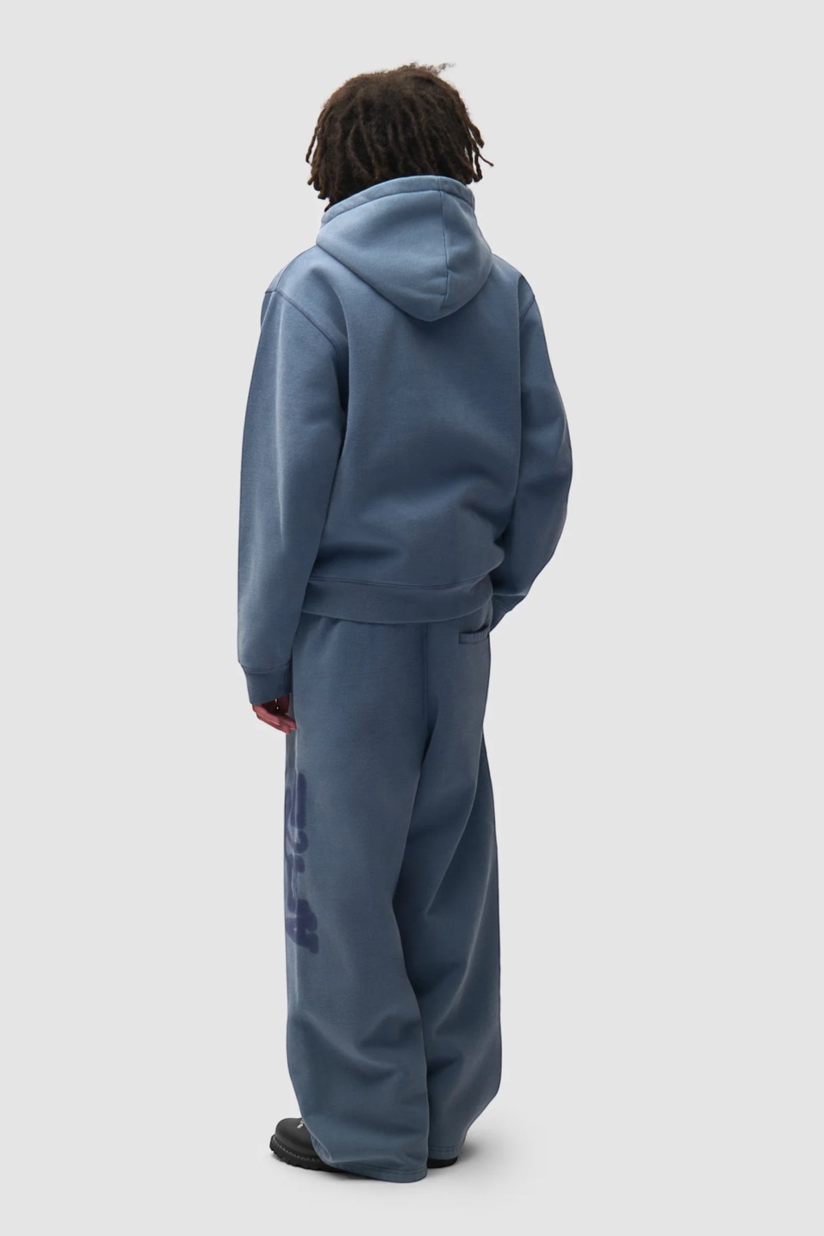 ARTE ANTWERP Stencil Sunfade Zip Hoodie Navy | Edgar Bdx