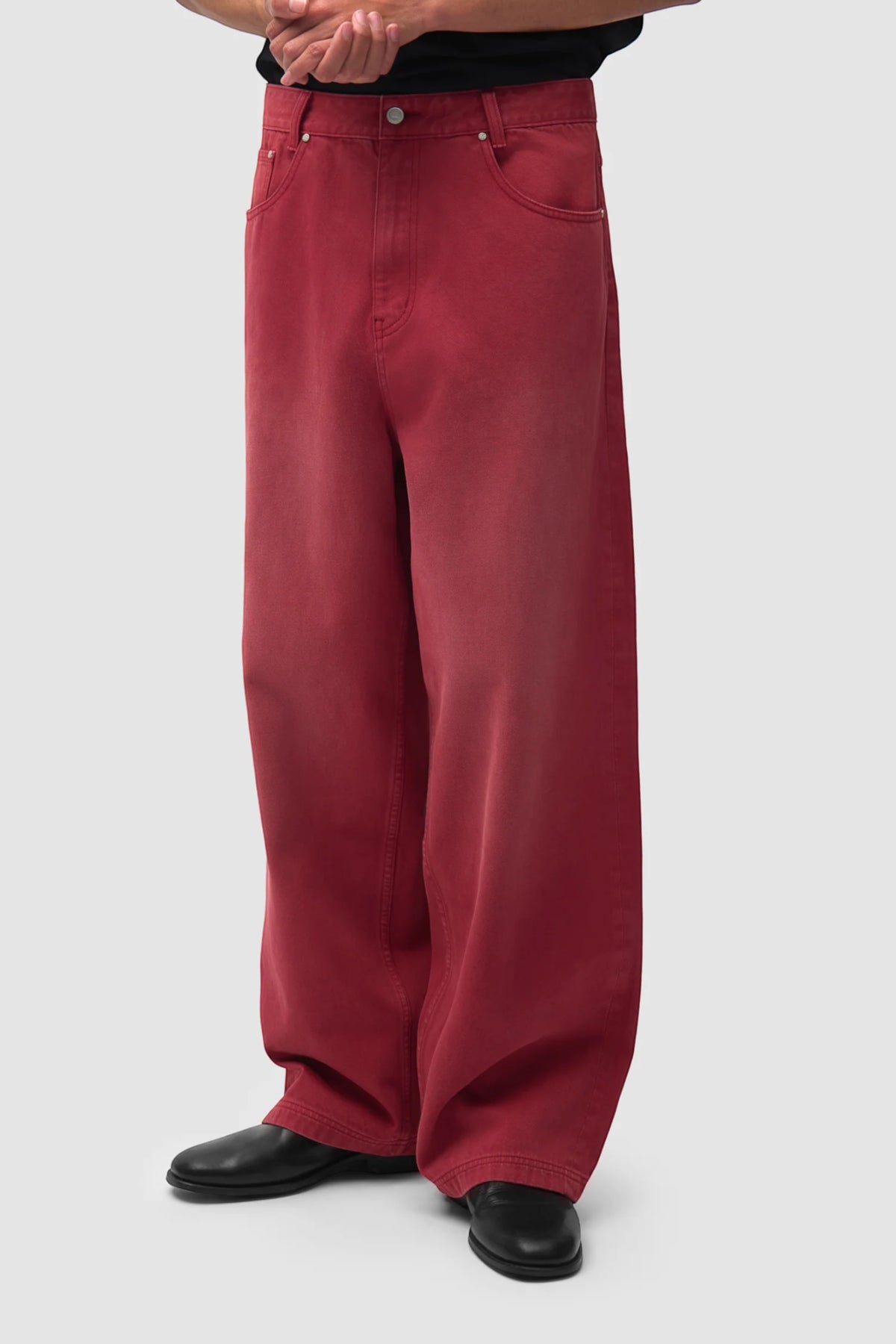 ARTE ANTWERP Washed Ease Denim Red | Edgar Bdx