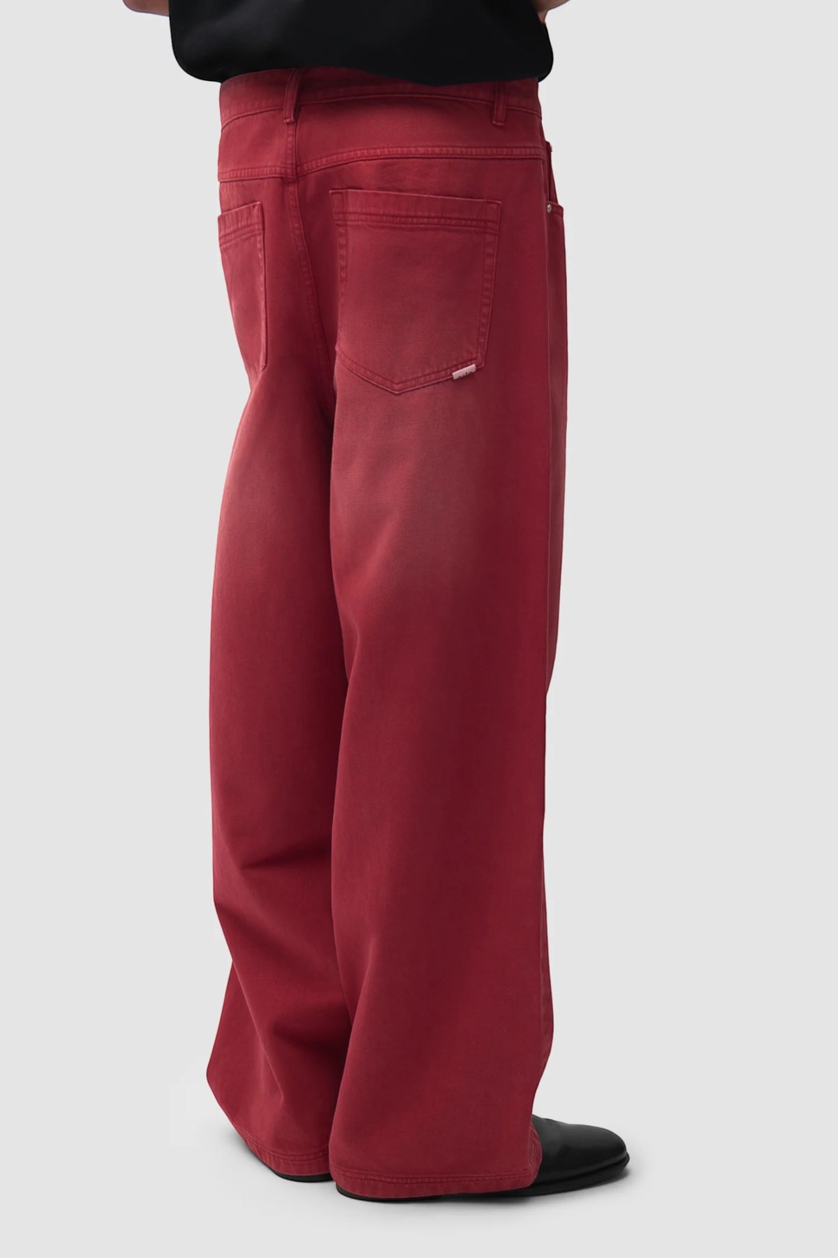 ARTE ANTWERP Washed Ease Denim Red | Edgar Bdx
