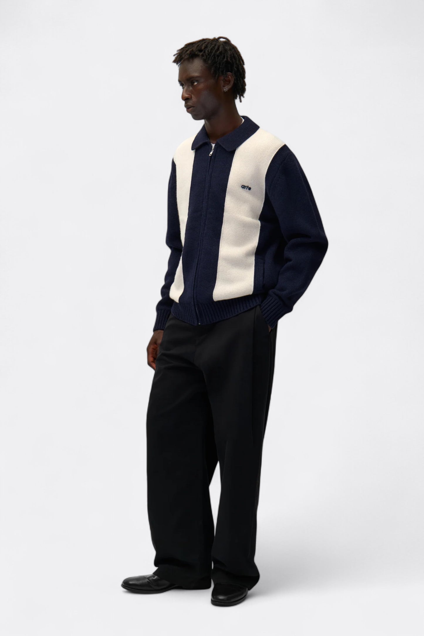 Arte - Arte Cardigan (Navy / White)