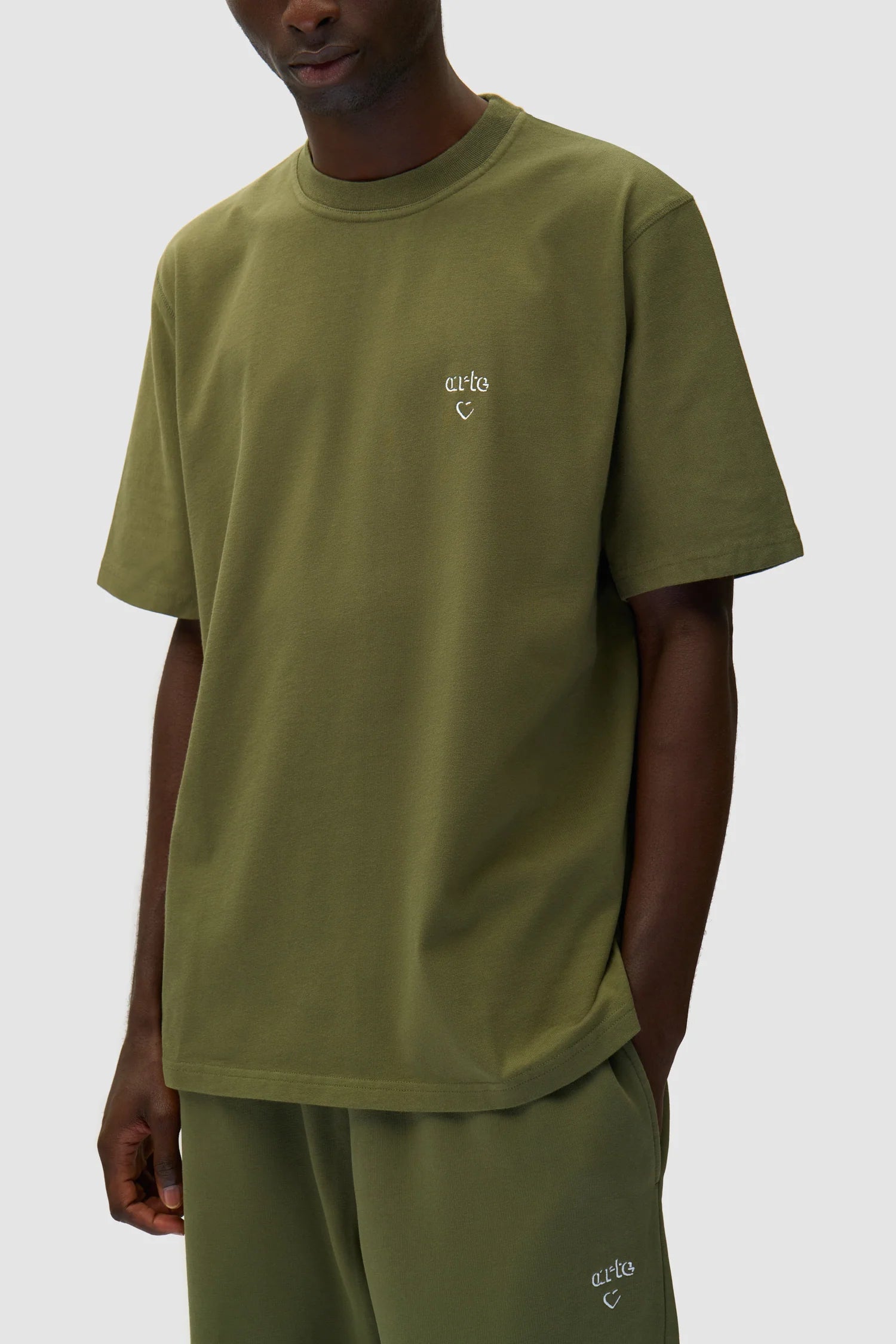 Arte - Arte Heart Logo T-Shirt (Green)