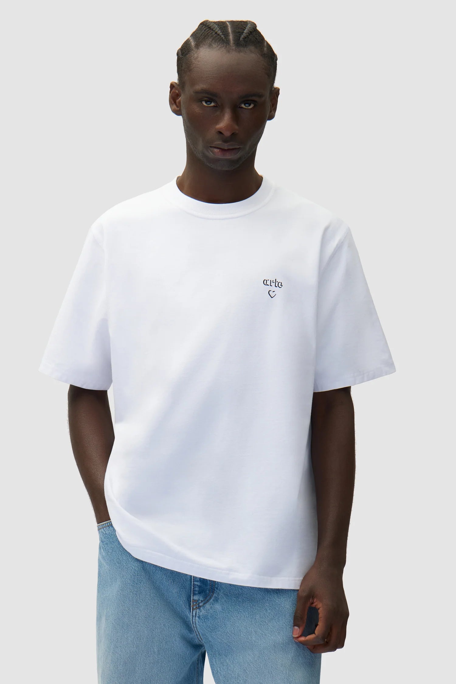 Arte - Arte Heart Logo T-Shirt (White)