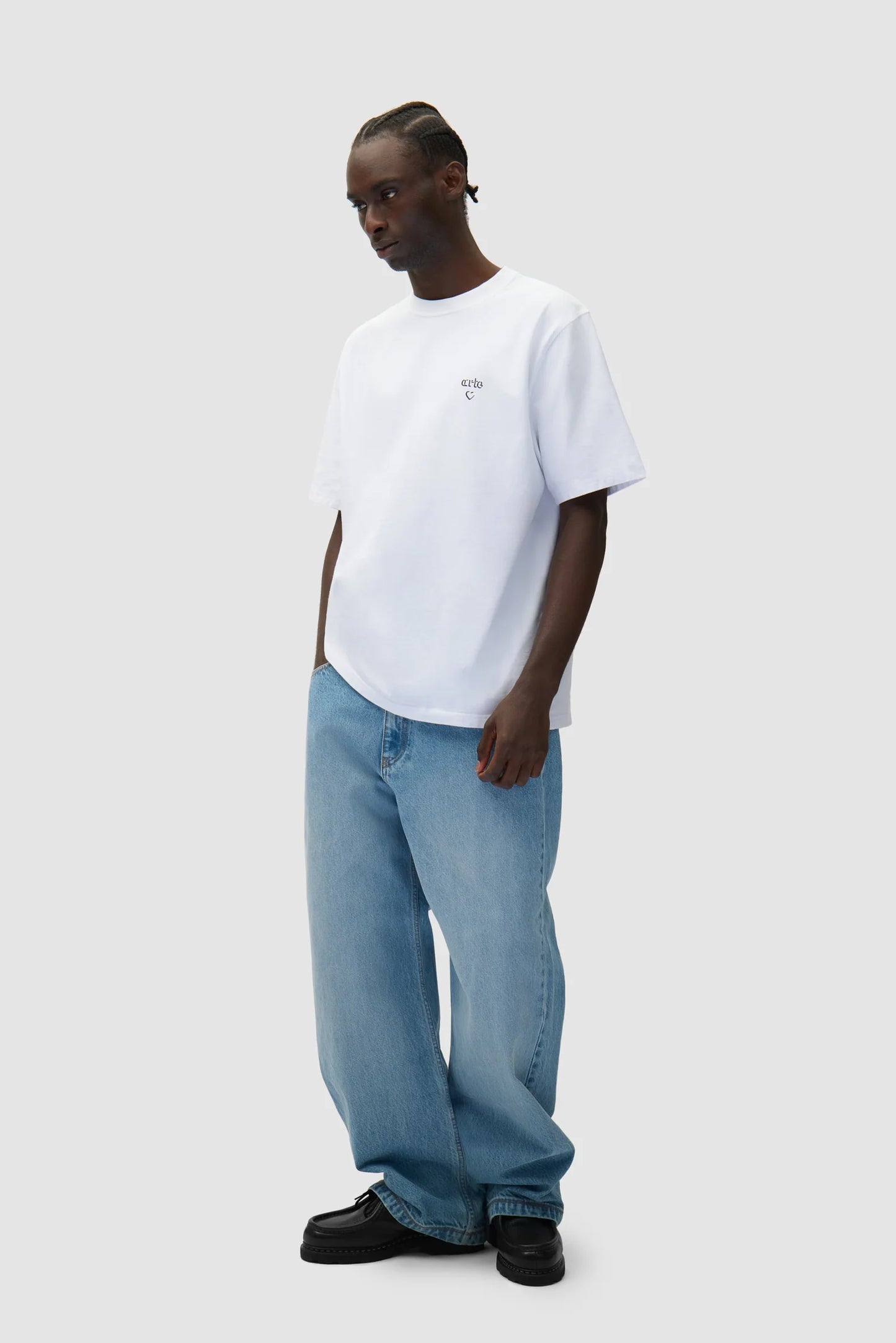 Arte - Arte Heart Logo T-Shirt (White)