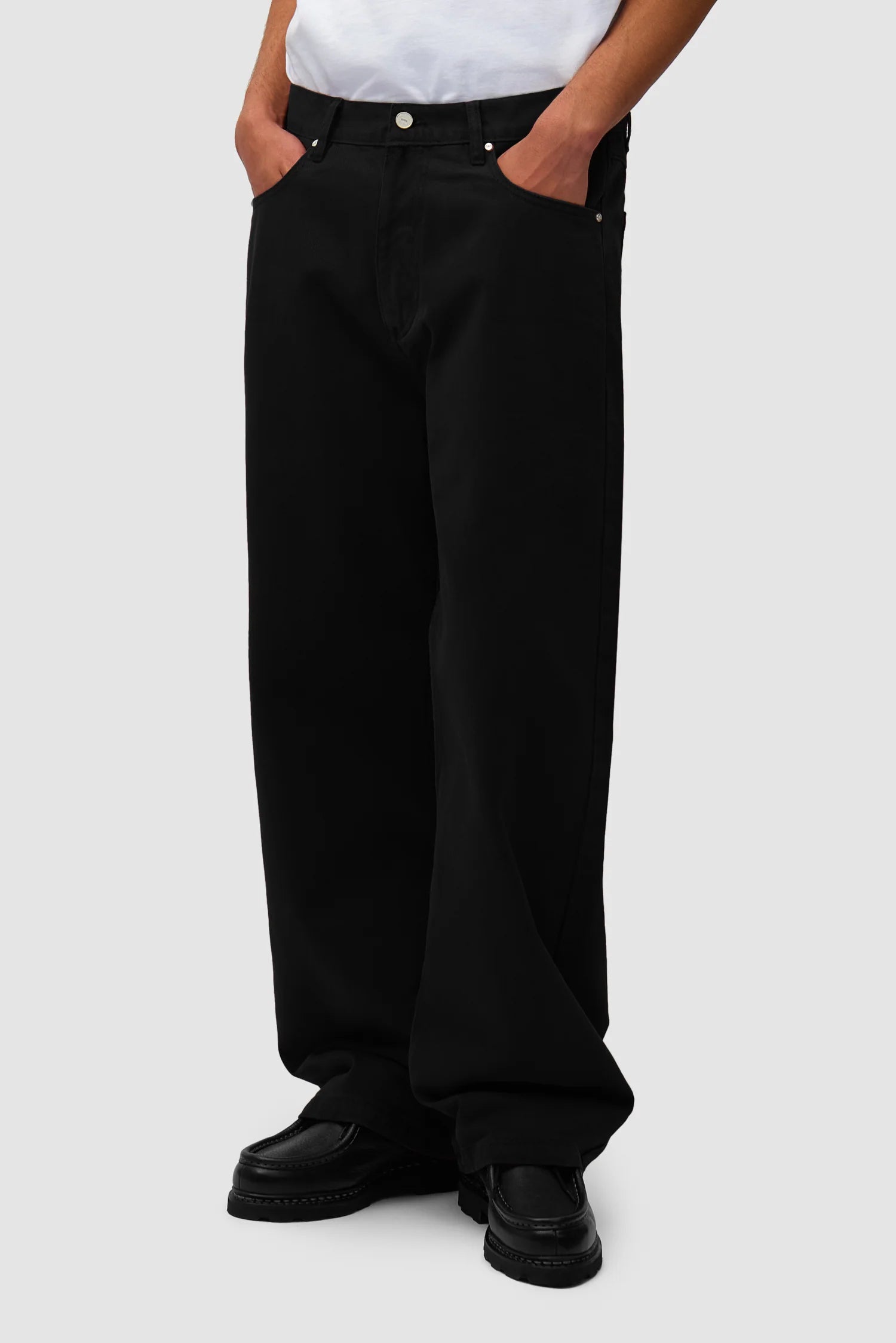 Arte - Back Pocket Graphic Pant (Black)