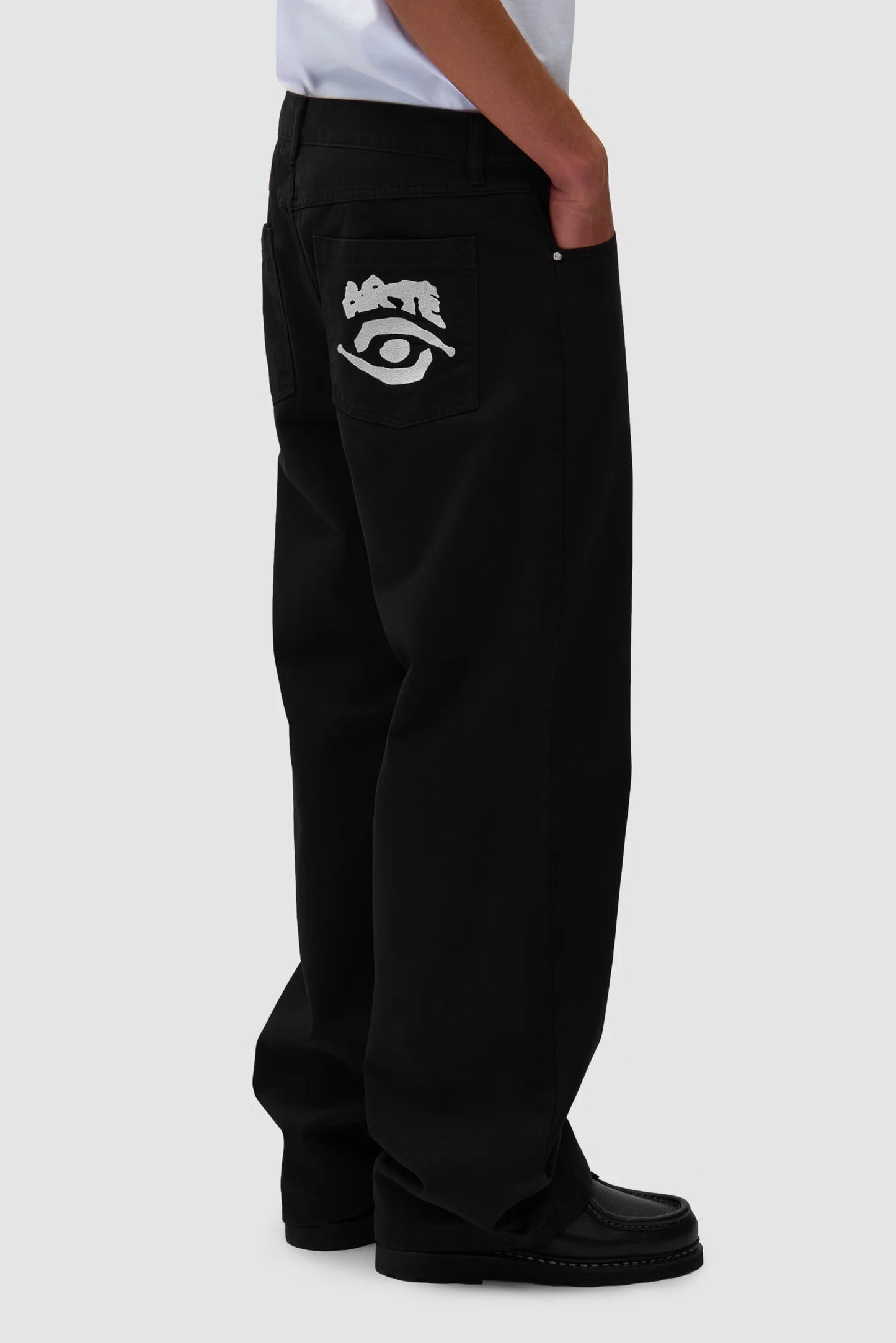 Arte - Back Pocket Graphic Pant (Black)