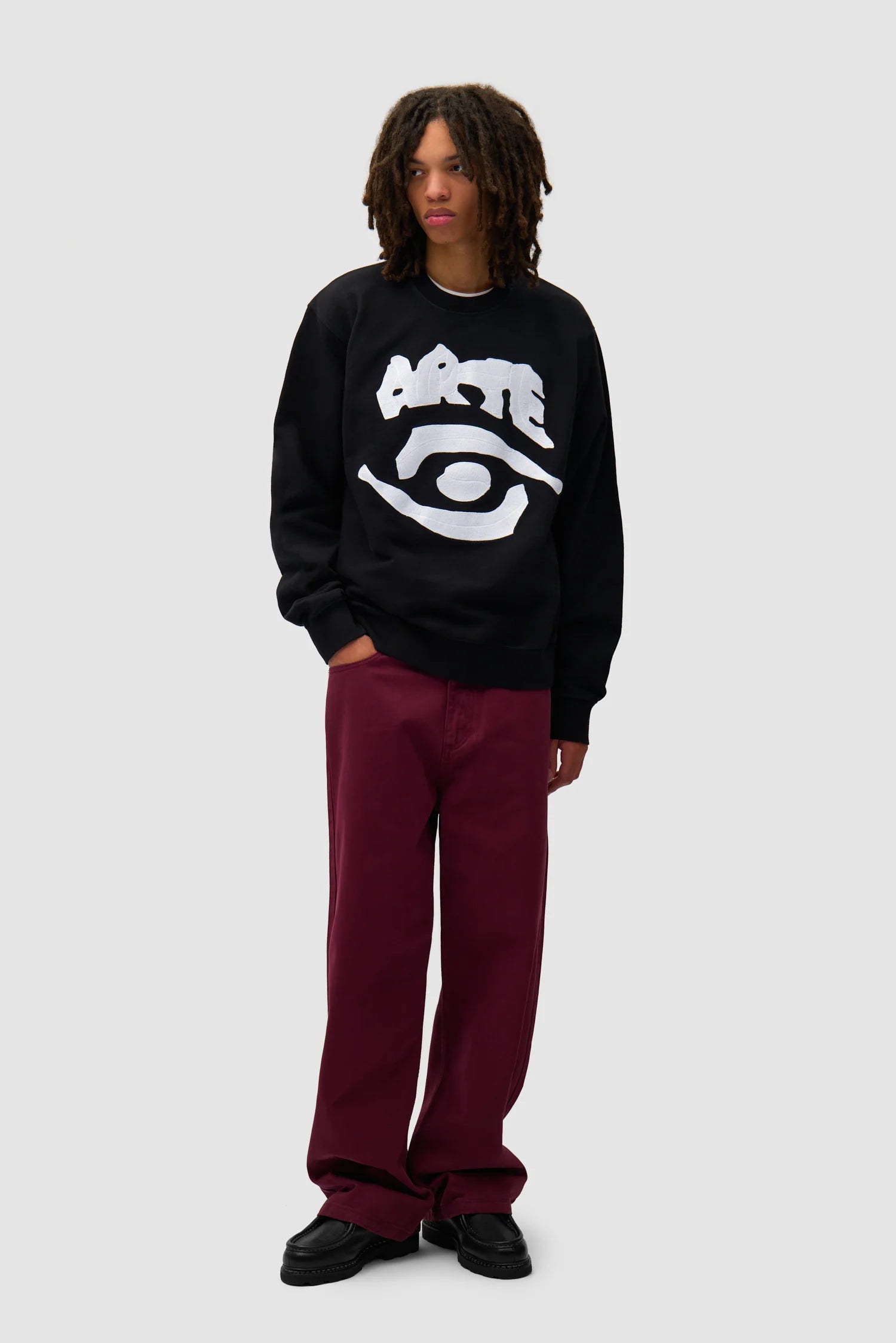 Arte - Back Pocket Graphic Pant (Bordeaux)